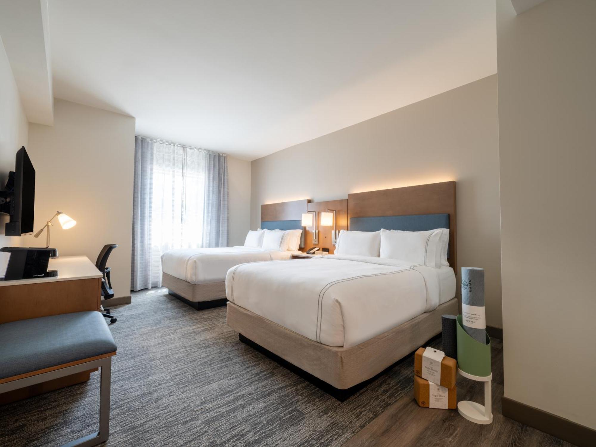 Standard Room with Two Queen Beds