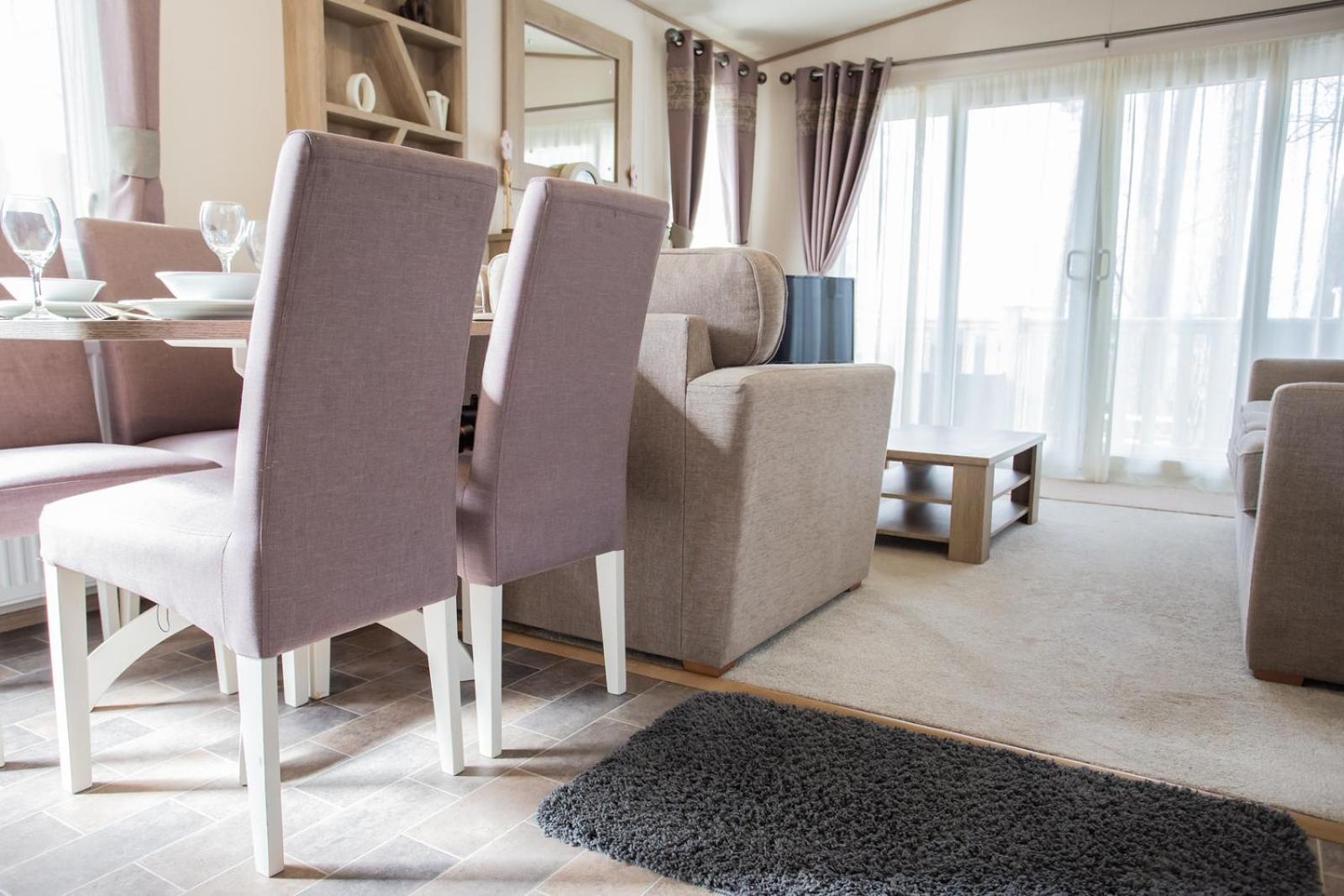6 Berth Luxury Caravan Pet