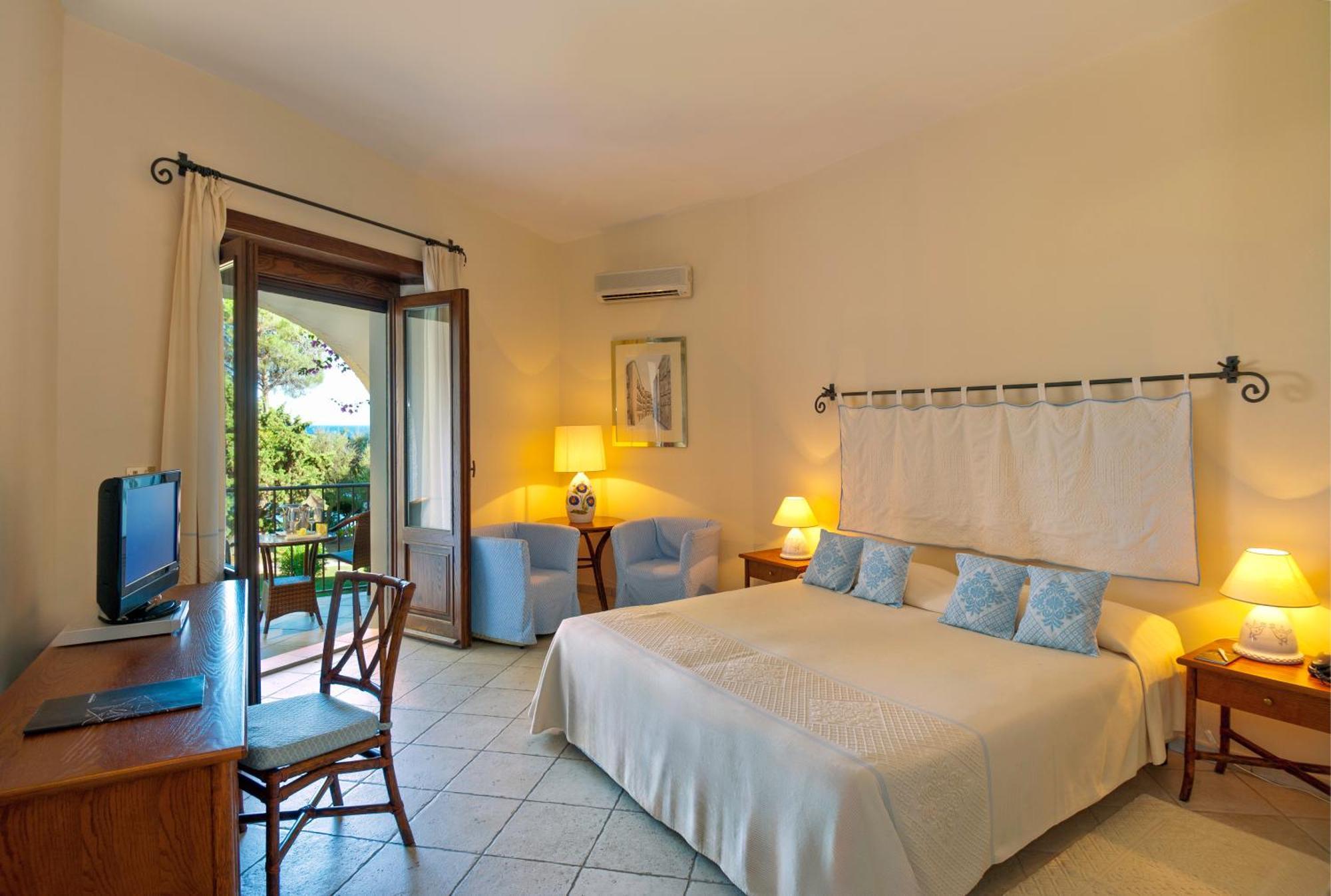 Superior Double or Twin Room with Sea View