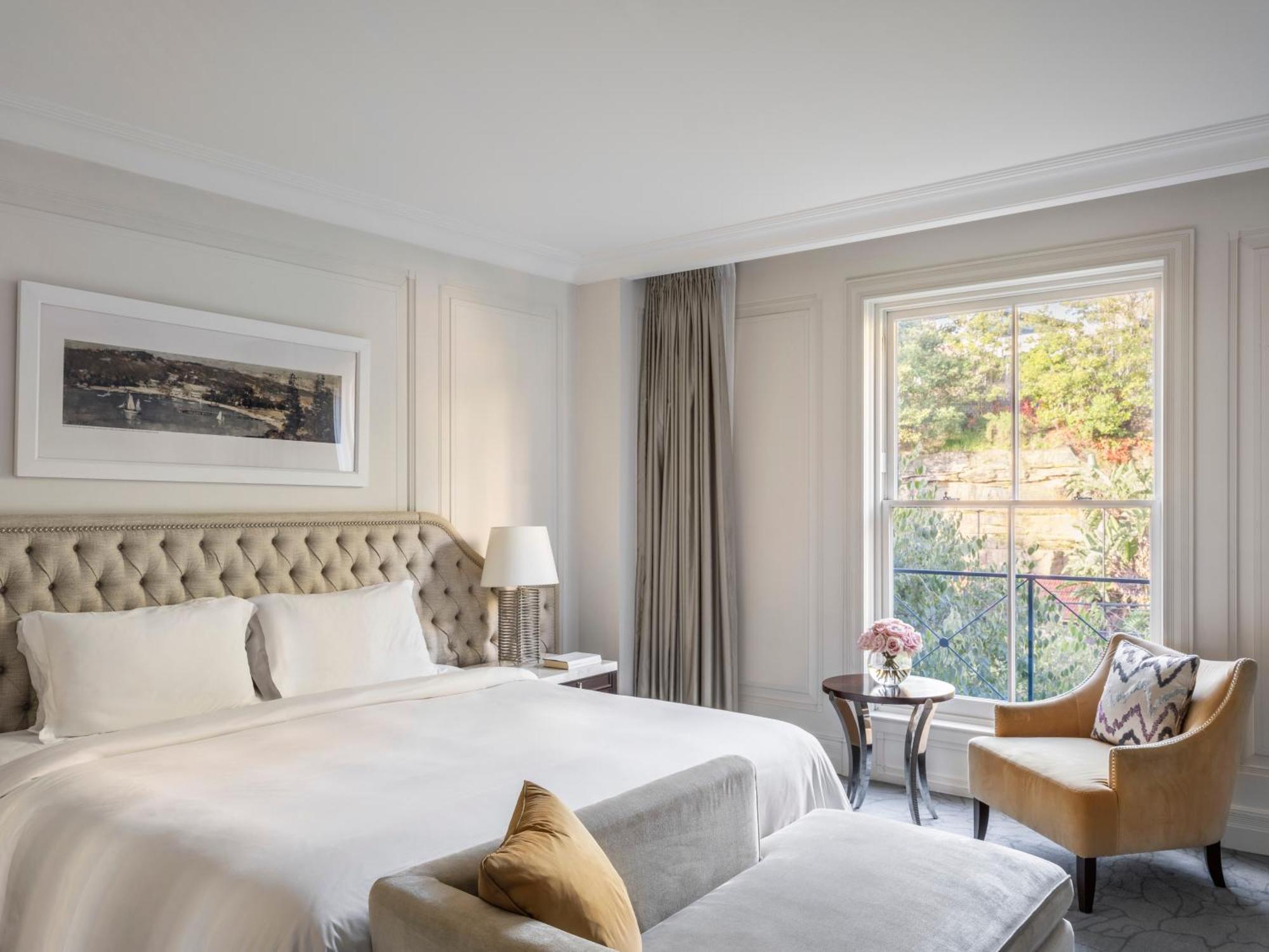 One-Bedroom Suite with City View