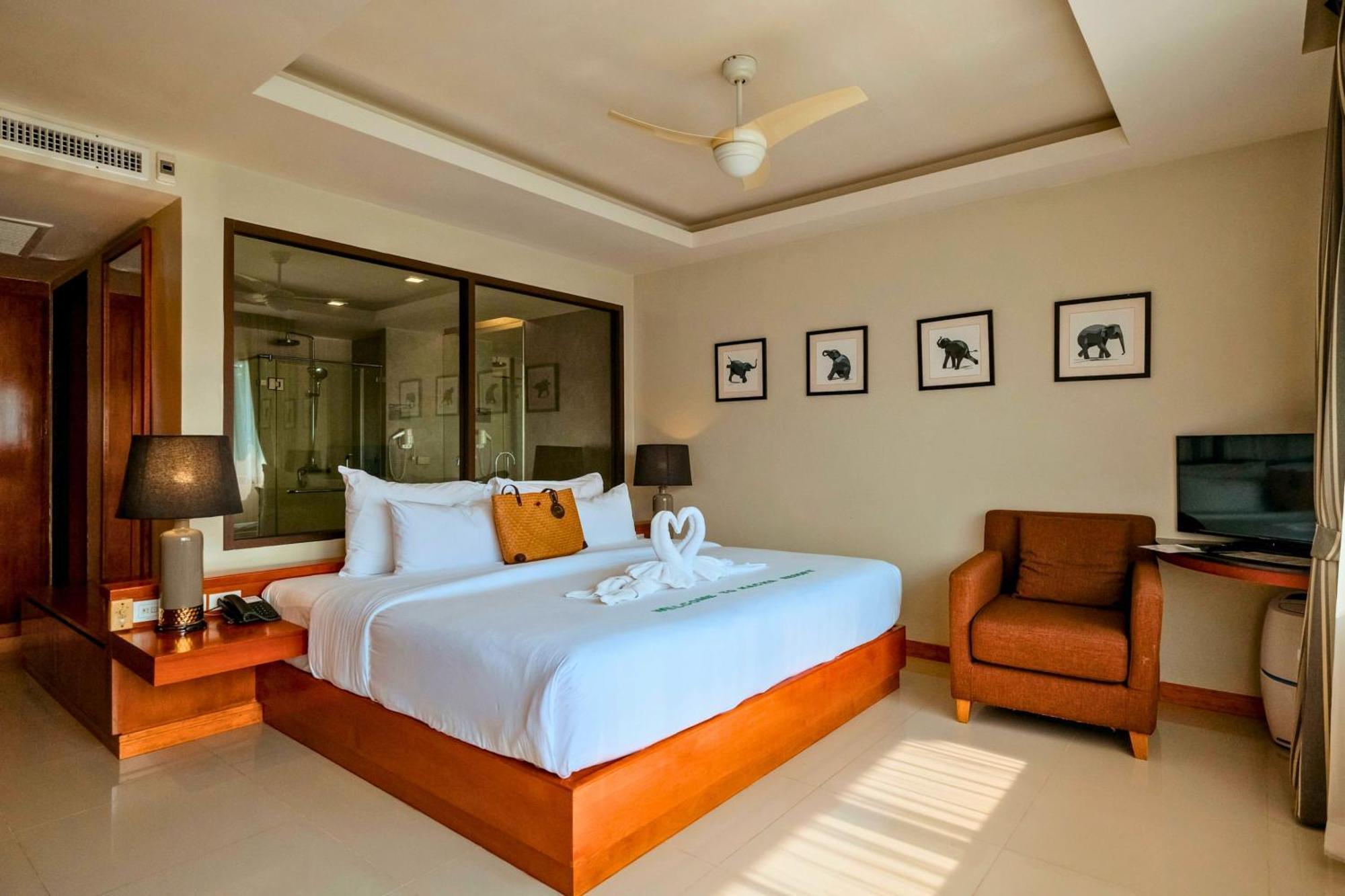 Beachfront Chalet 2nd Floor