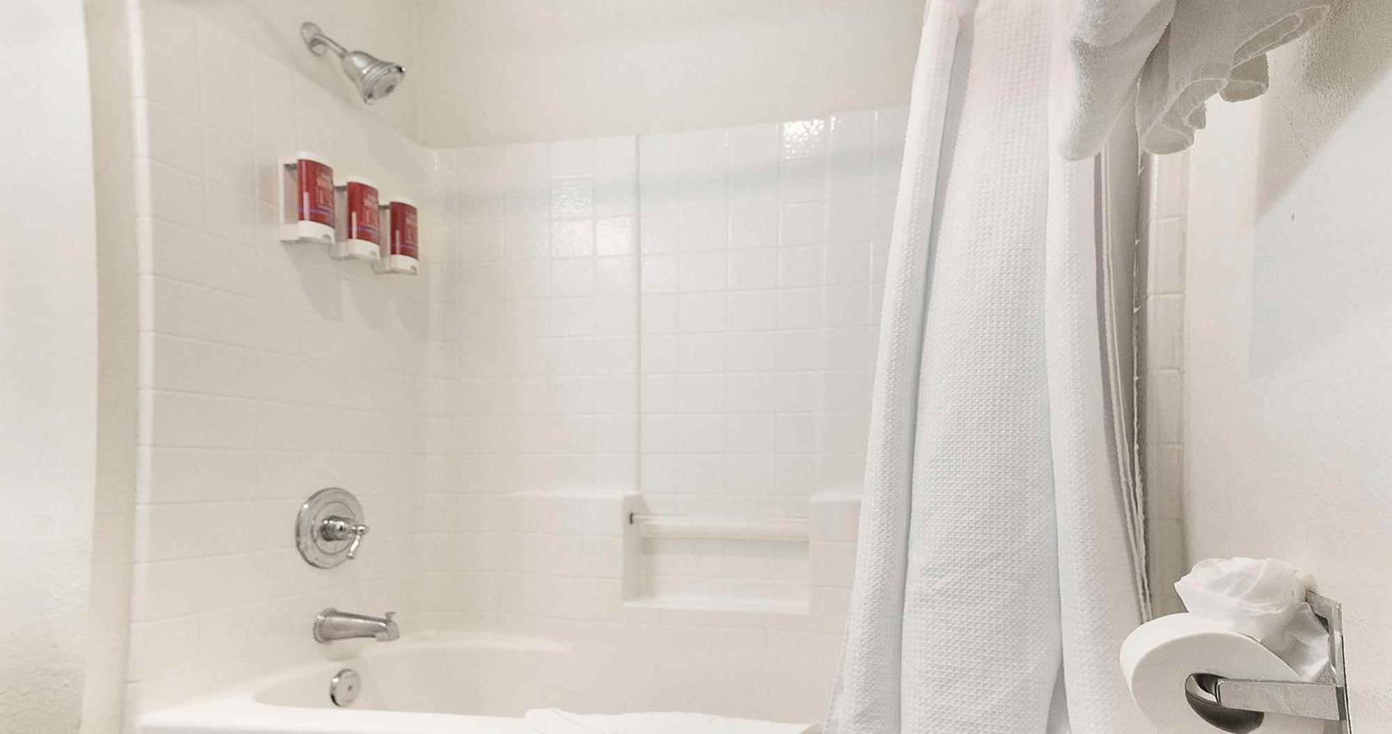 Queen Room with Two Queen Beds and Wet Bar