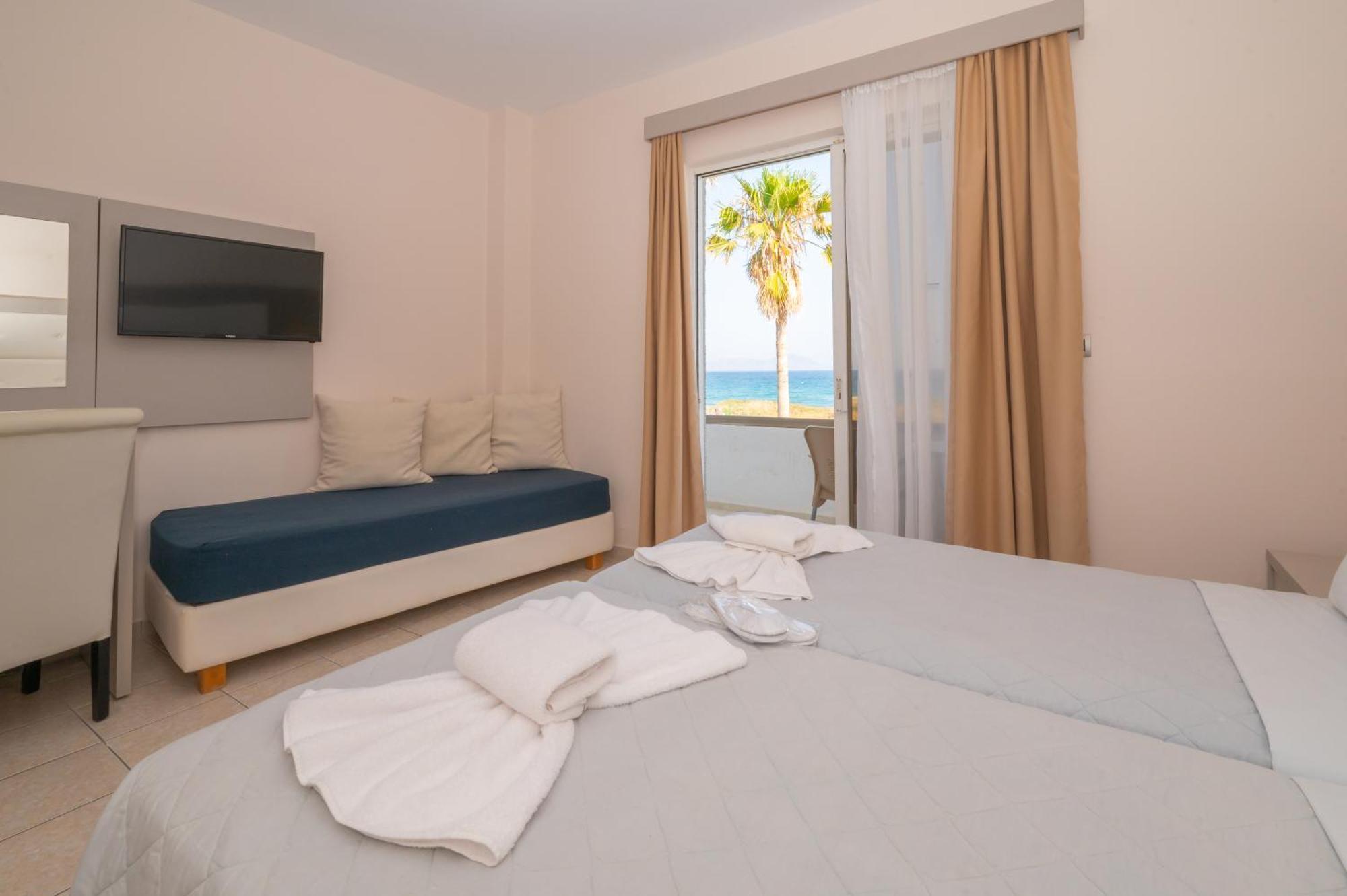 Triple Room Sea View,1687503673:JPEG