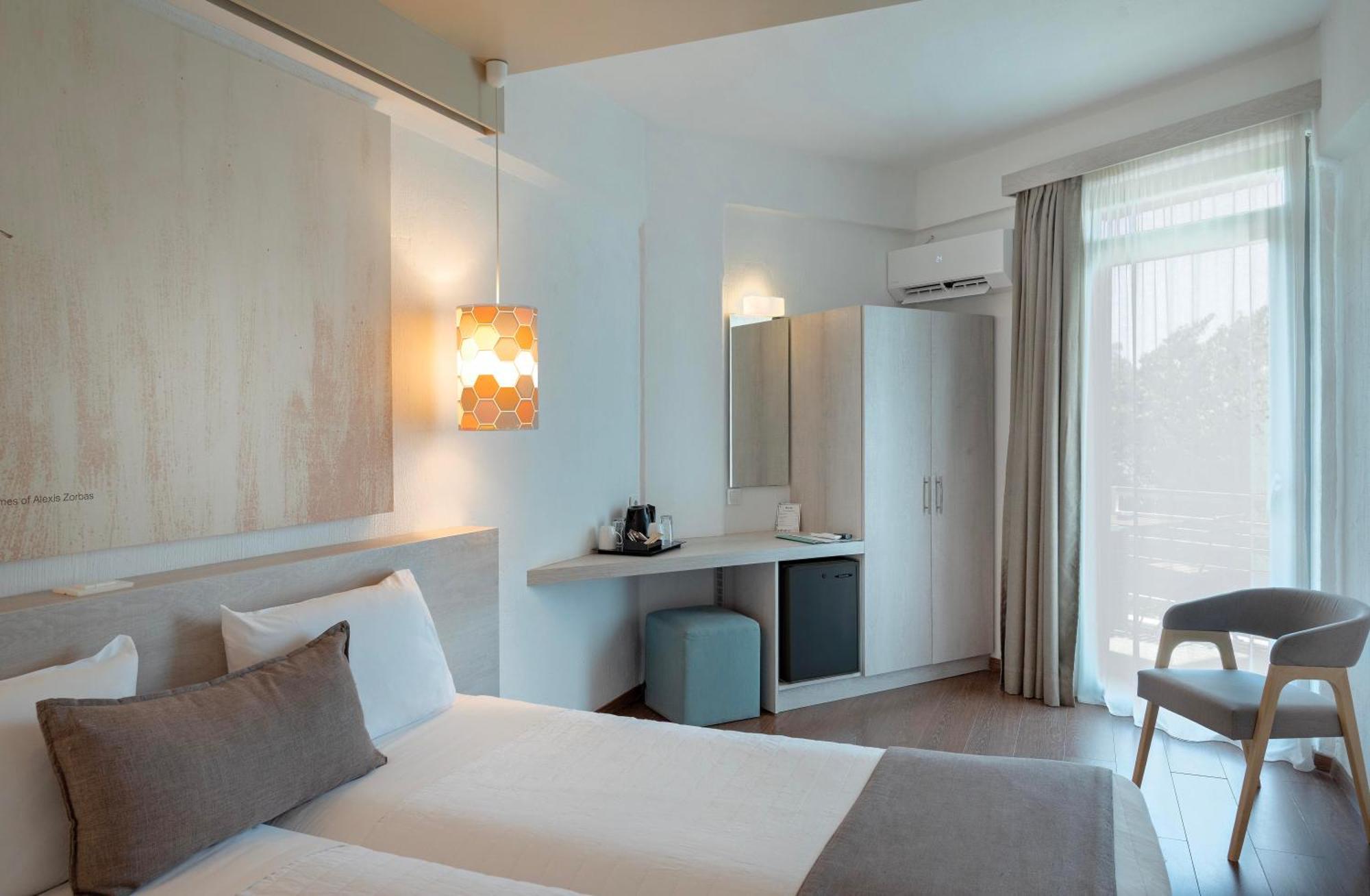 Doppel-/Zweibettzimmer mit Meerblick