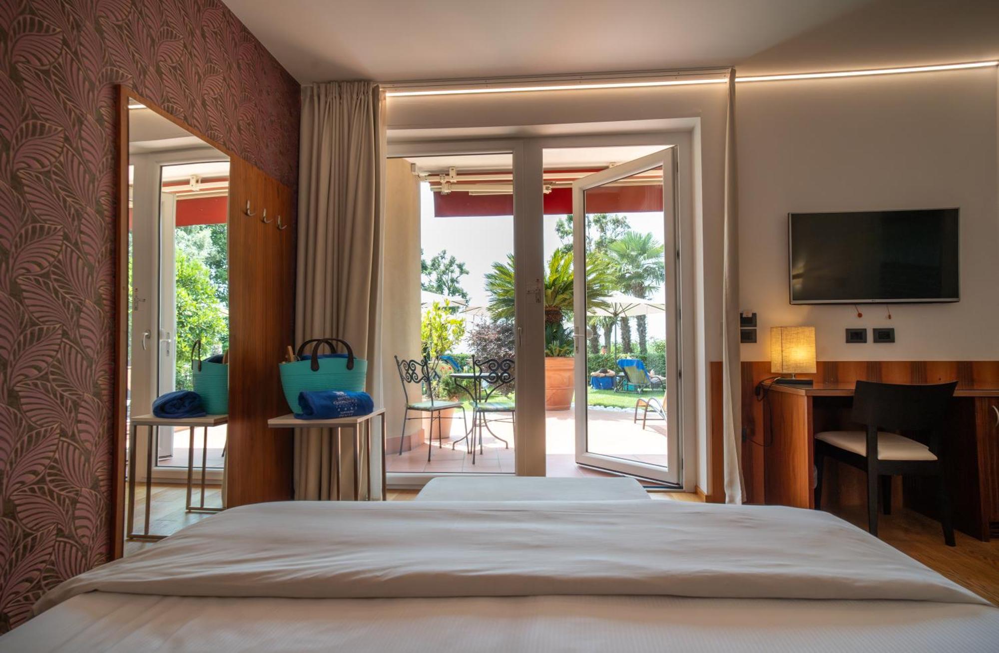 Deluxe Junior Suite