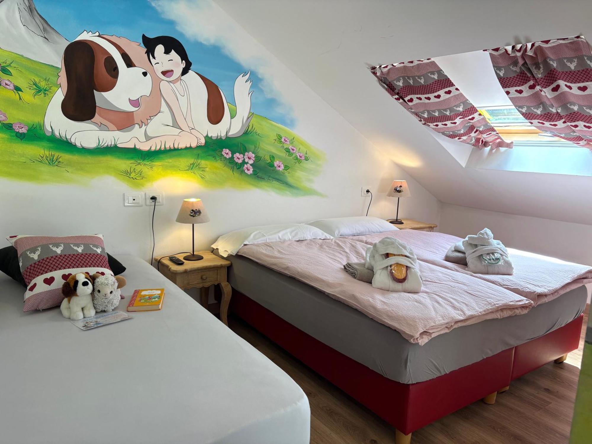 Deluxe Family Room