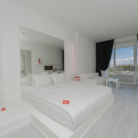 Deluxe Room Land View,1697804493:JPEG