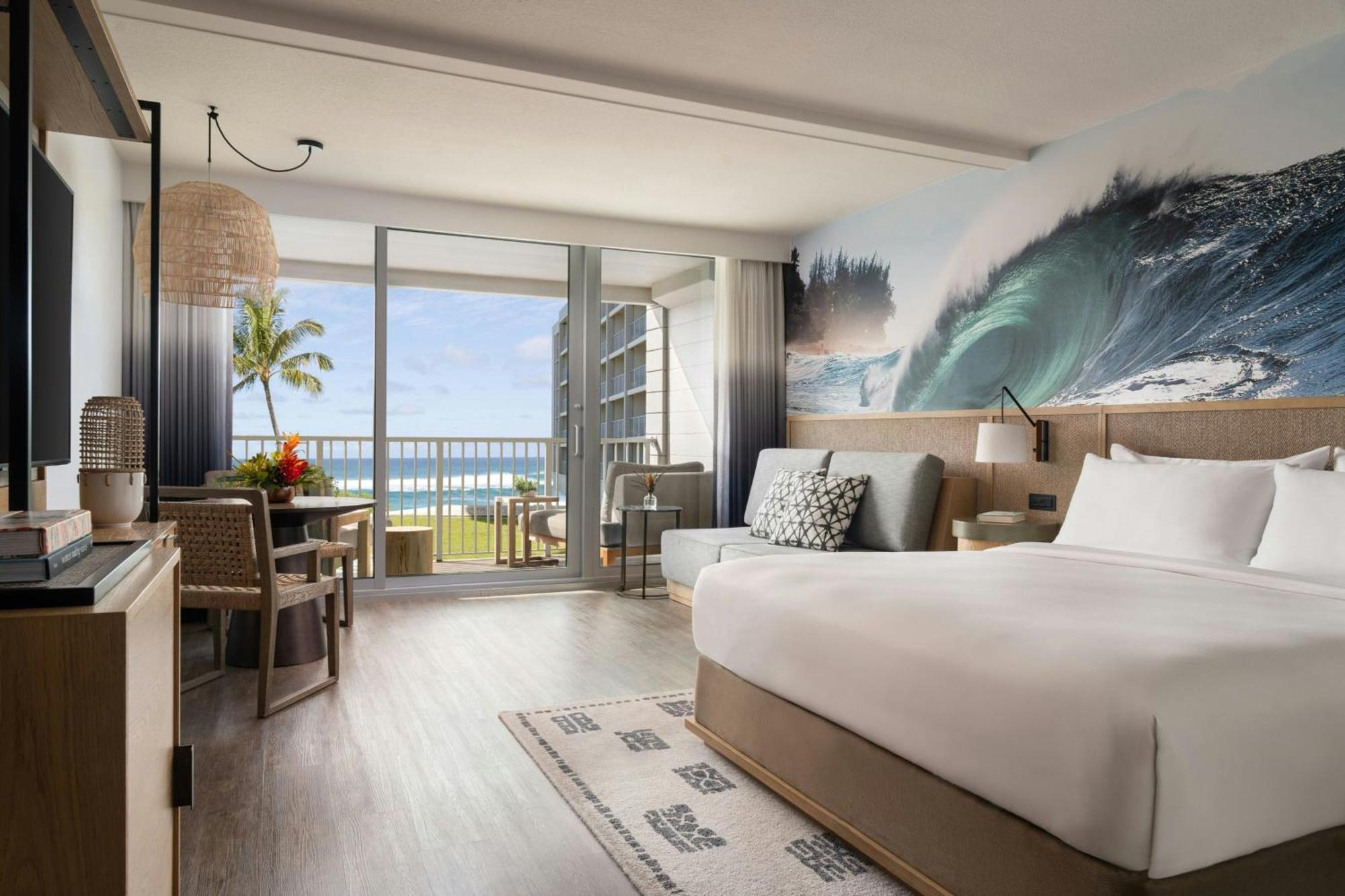 Resort with King and Sofa Bed - Low Floor