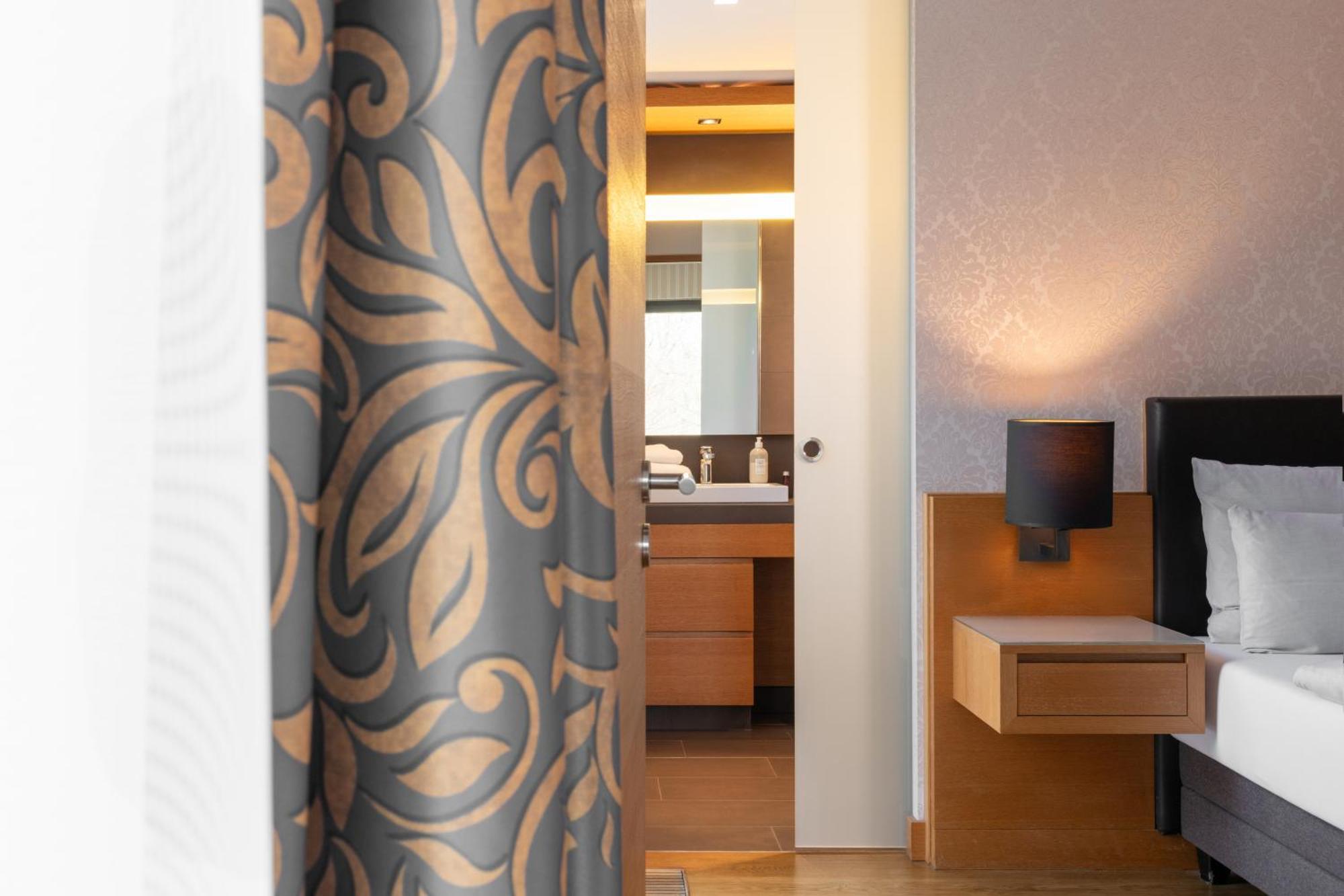 Junior Suite,1698855285:JPEG