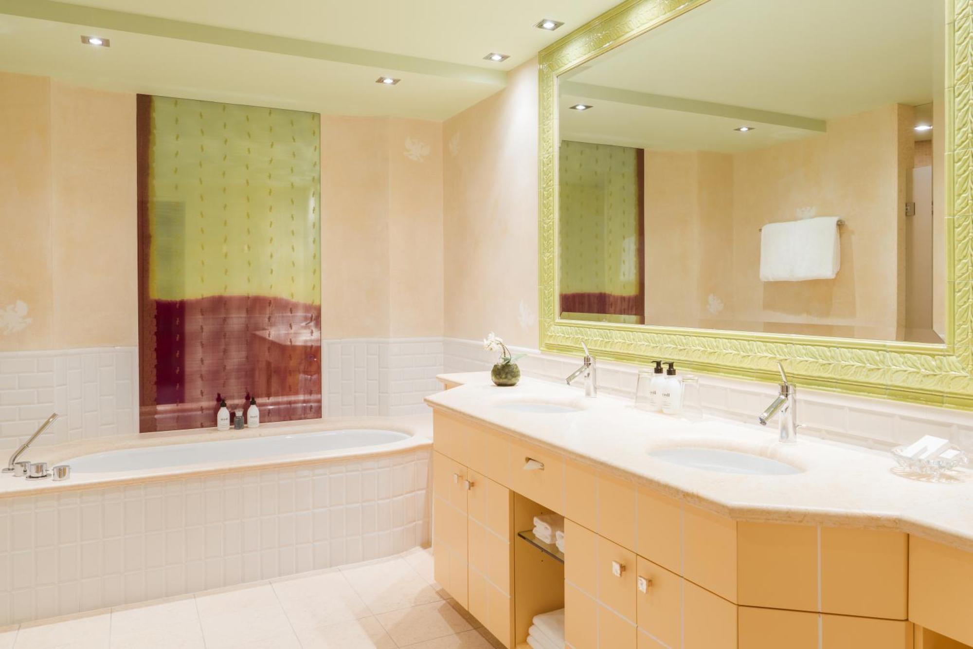 Grand Suite Lake View