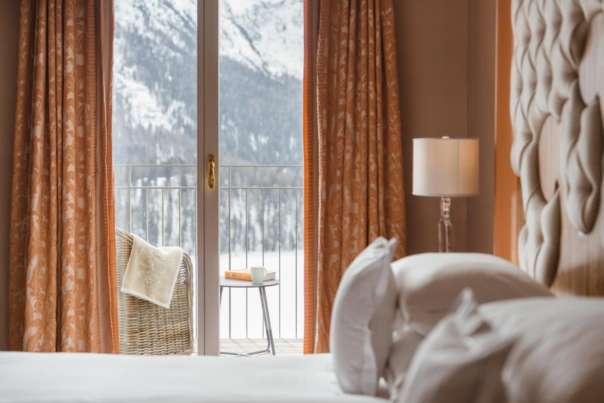 Deluxe Room 35 45 qm mit See und Bergblick
