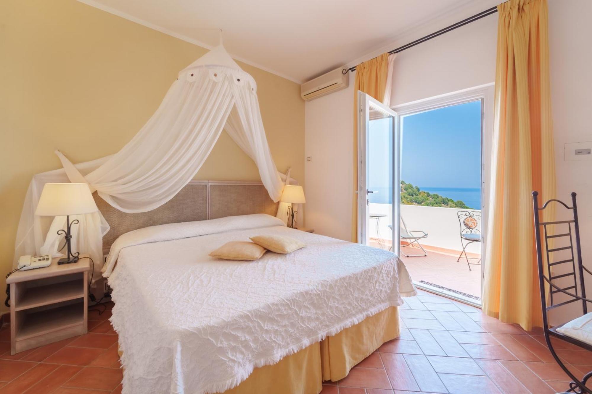 Double Room Sea View