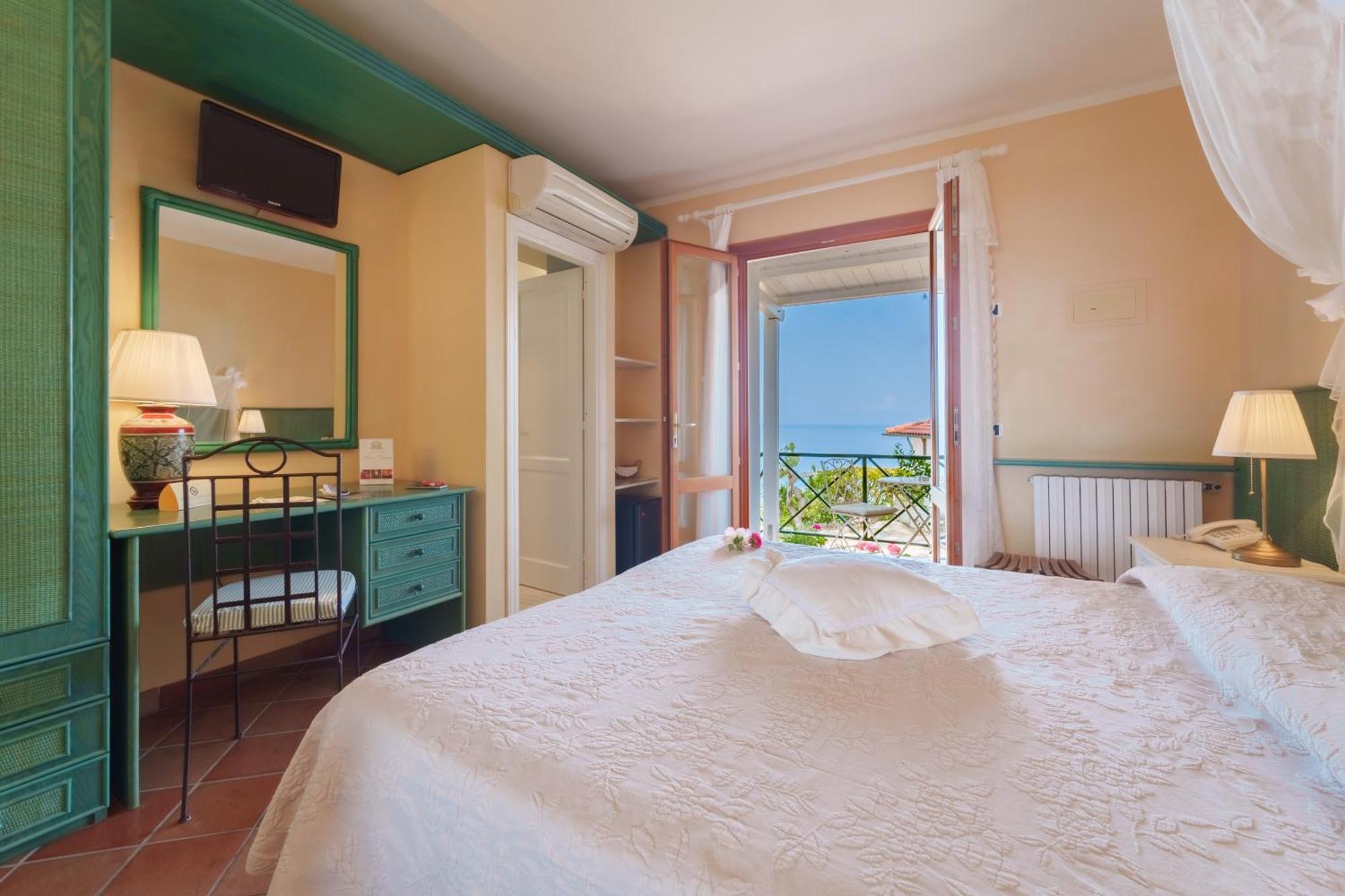 Double Room Sea View