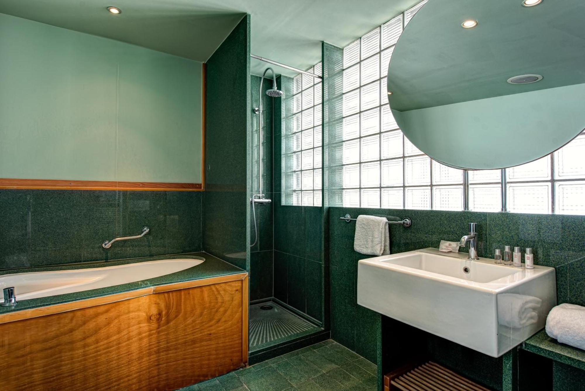 Deluxe Double or Twin Room Terrace