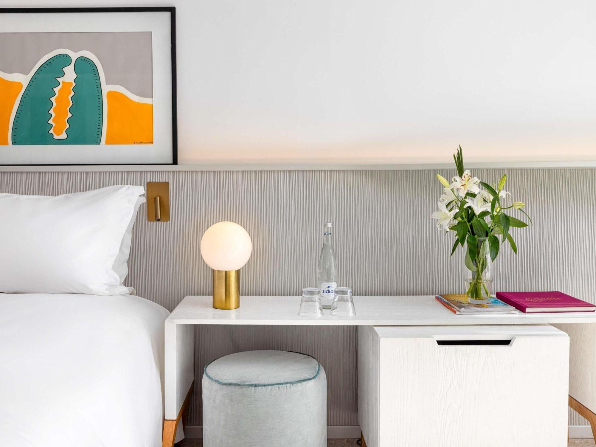 Chambre Prestige Queen avec Vue partielle sur la Mer