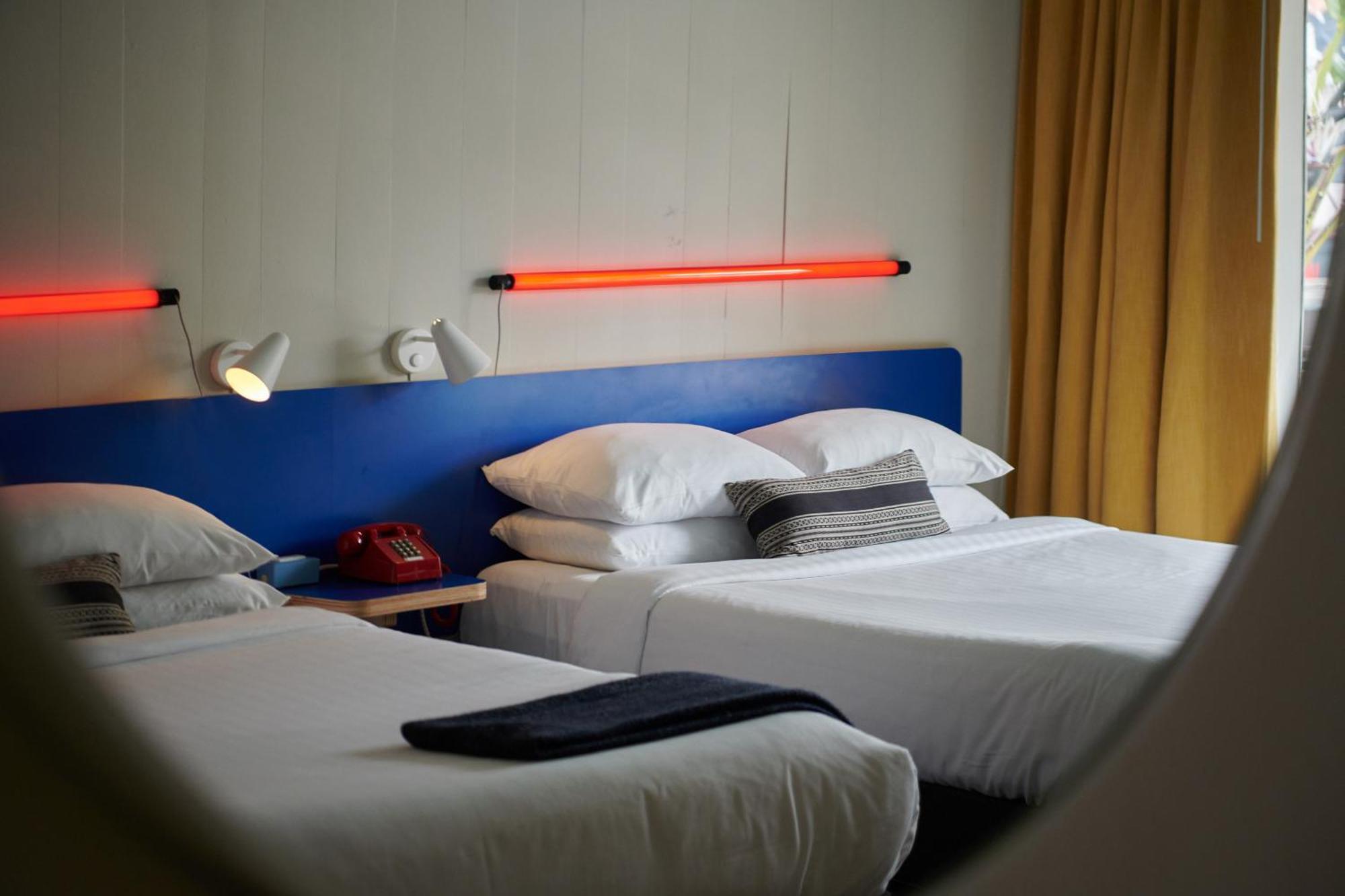 Standard 2 Queen Beds
