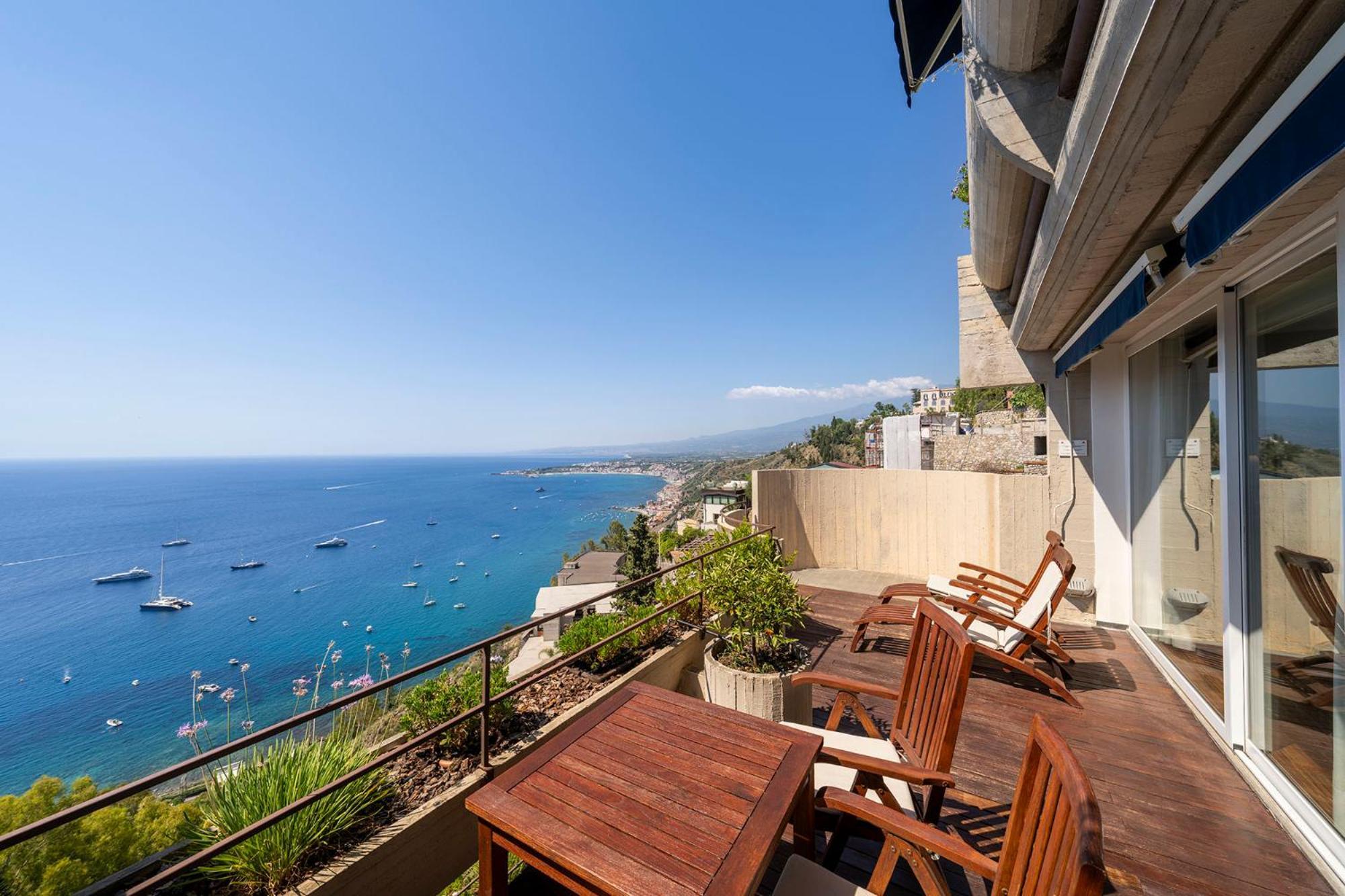 Junior Suite Terrace Premium Sea View