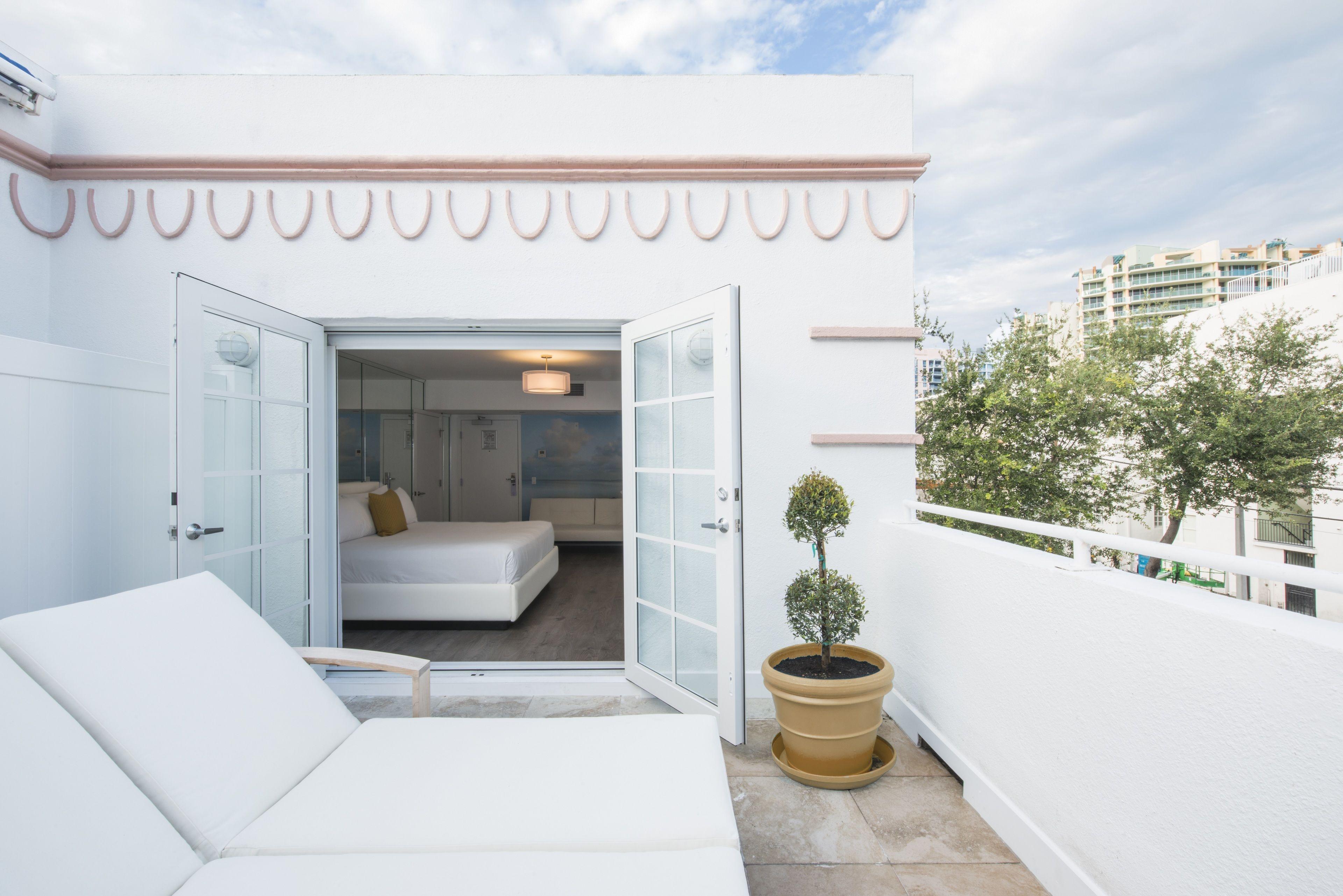 Villa Penthouse Suite Terrace