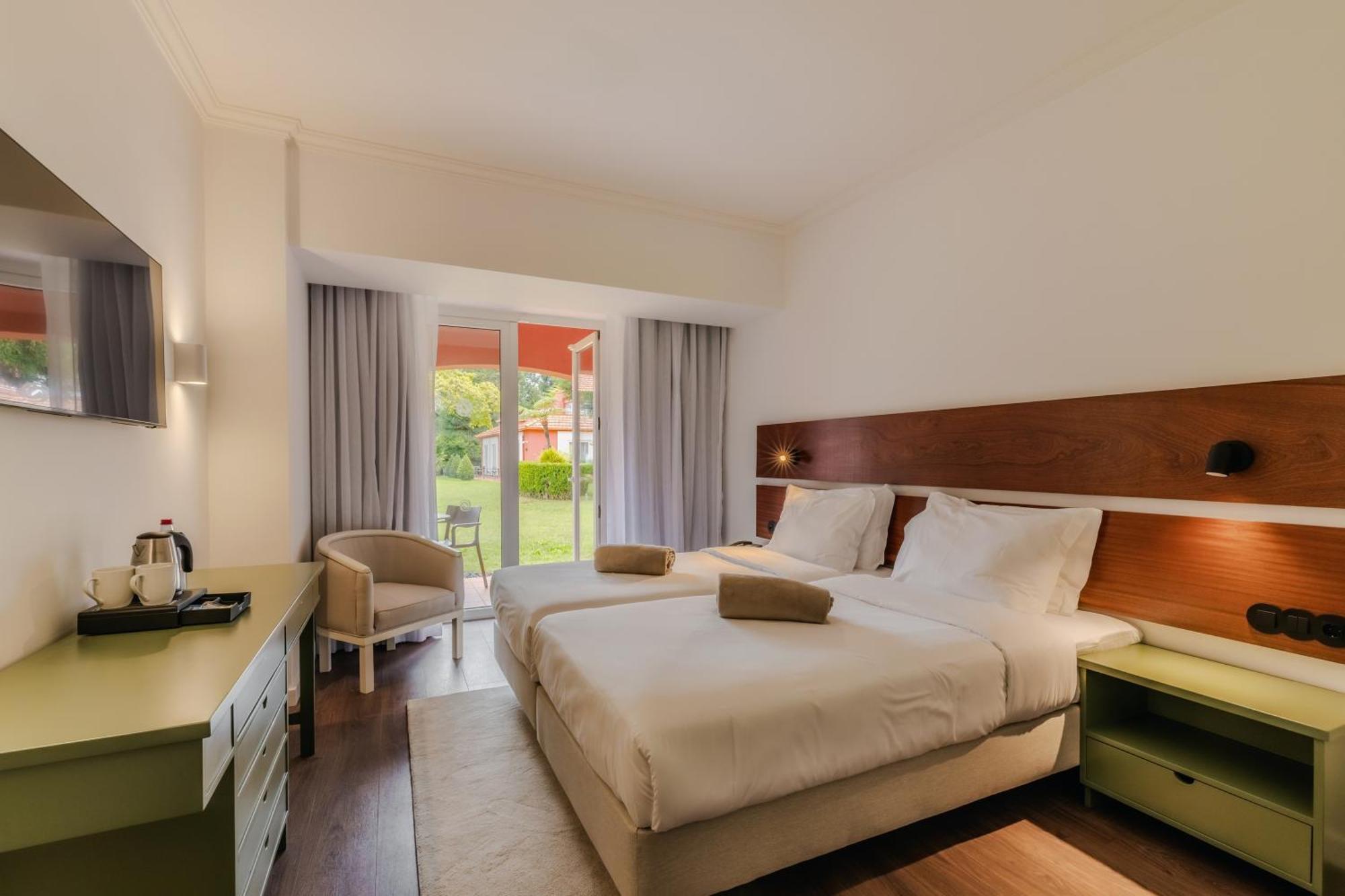 Standard Zweibettzimmer mit Balkon