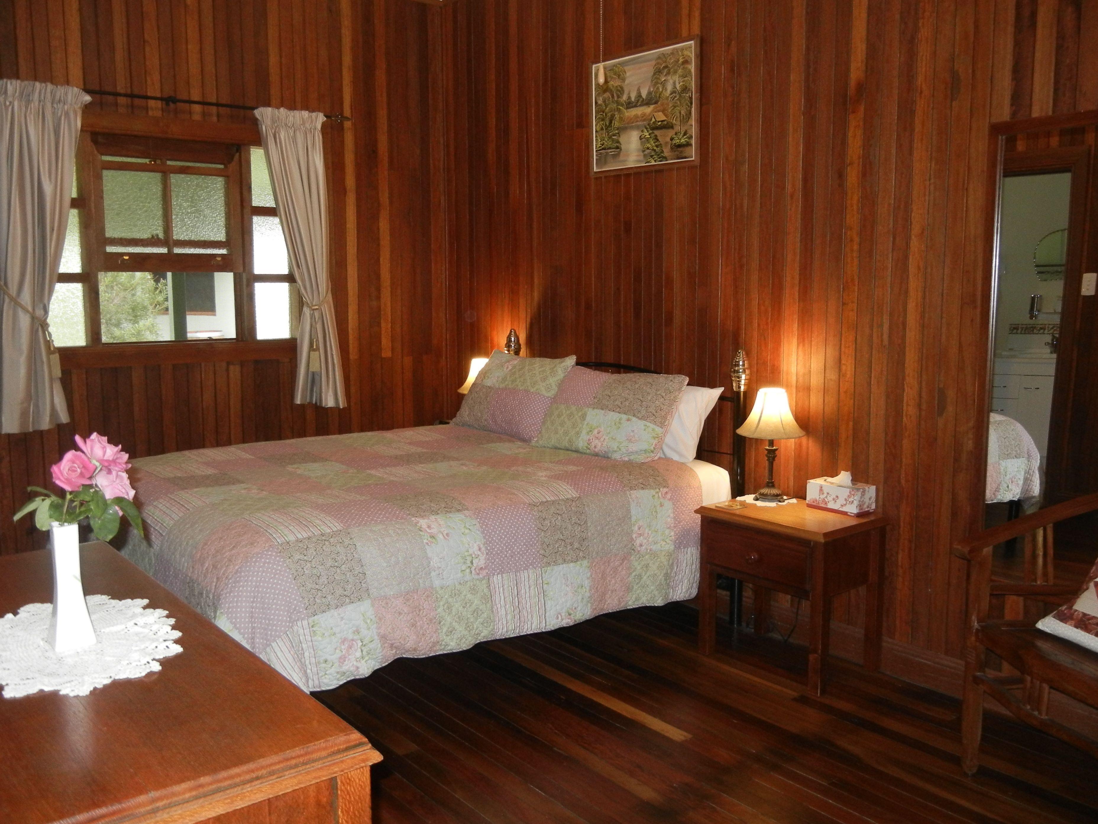 Queen Room