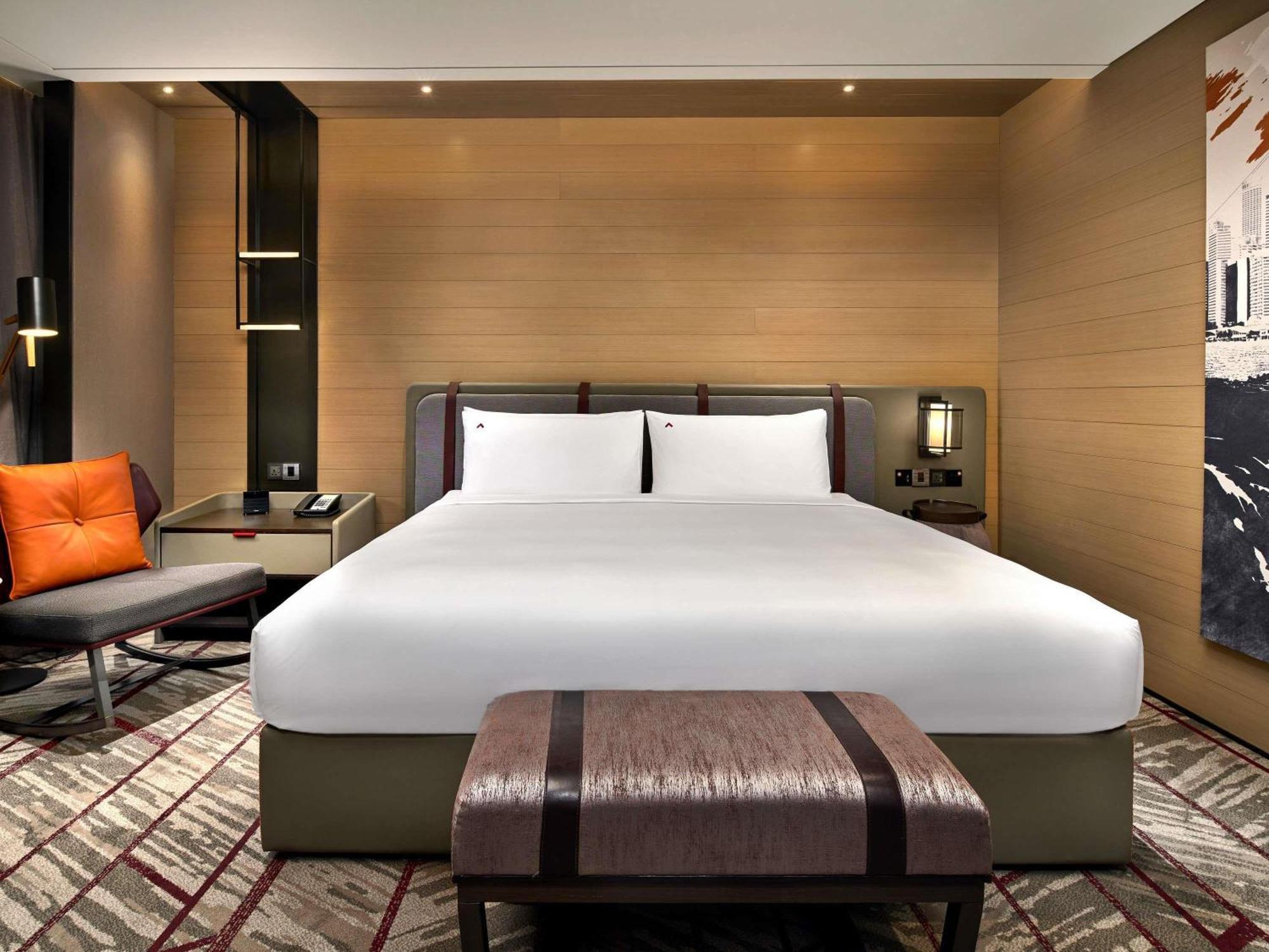 Quarto Premier com 1 Cama King-size, Varanda e Vista Cidade