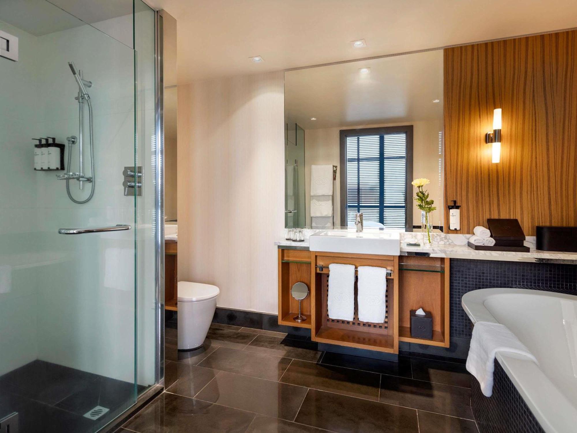 Superior King Room Mobility Accessible