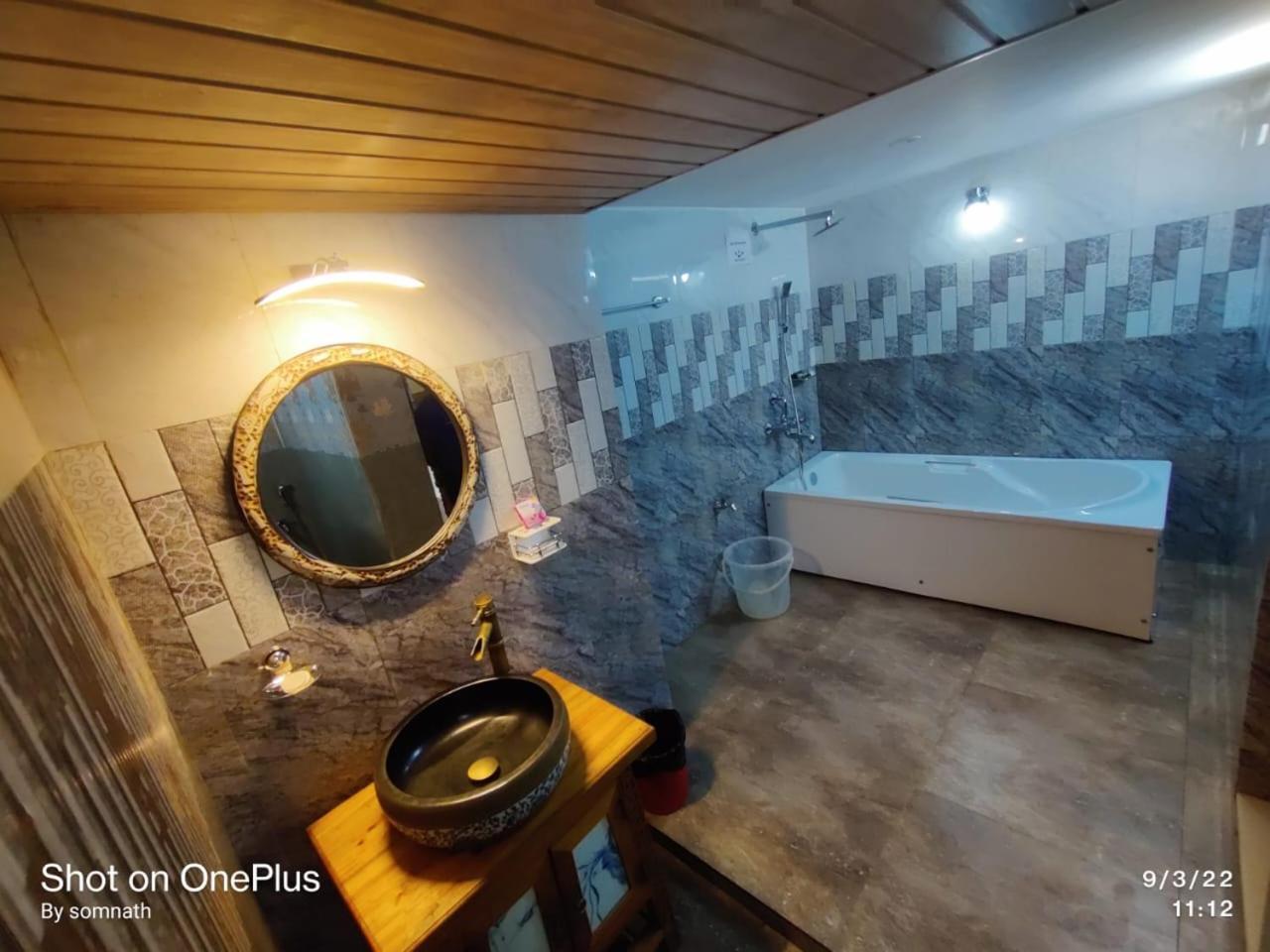 Suite Room Duplex Bath-tub Sea-Facing