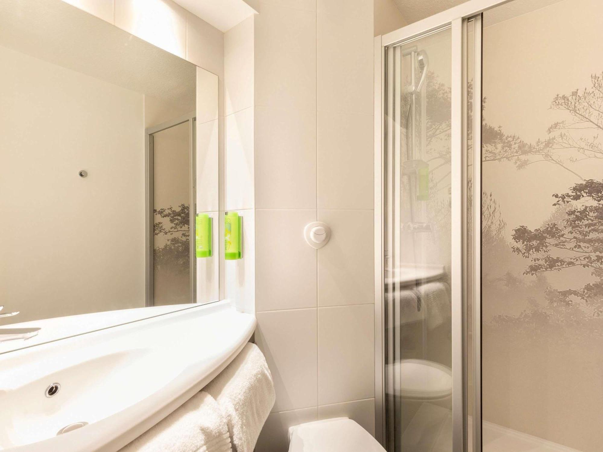 Twin Room,1730016113:JPEG