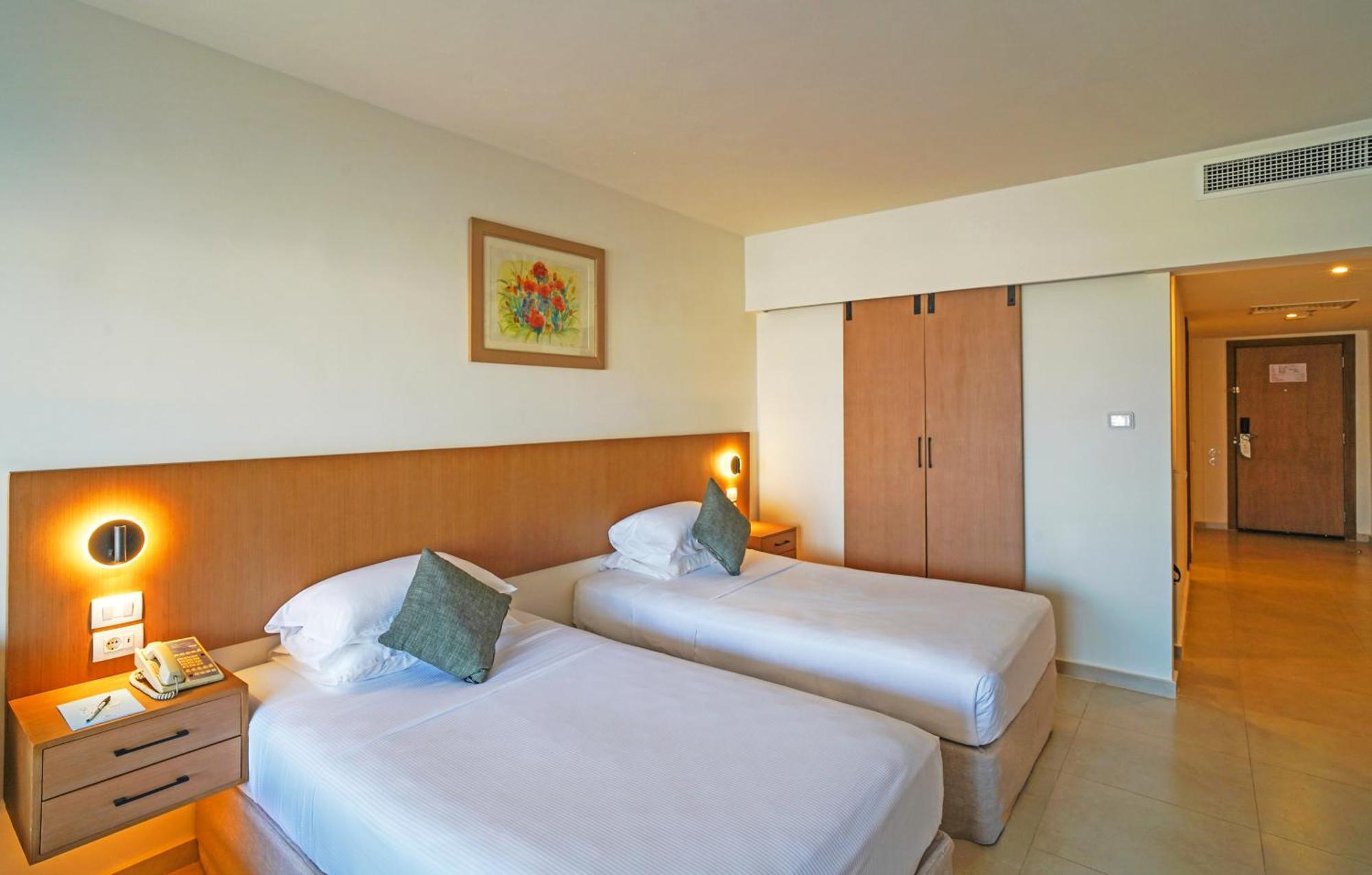 Premium Sea View Room