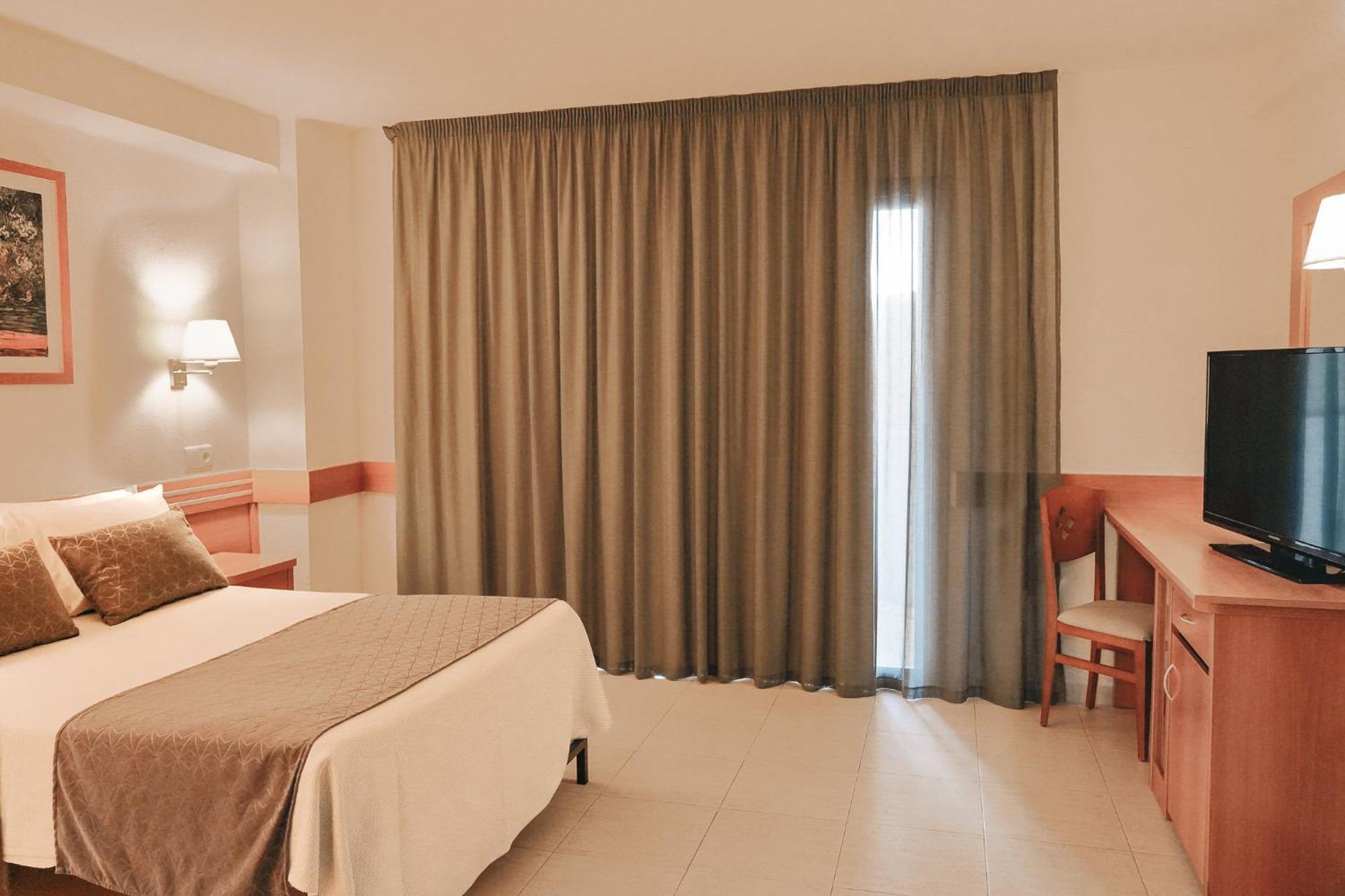 Budget Twin Room,1739364444:JPEG