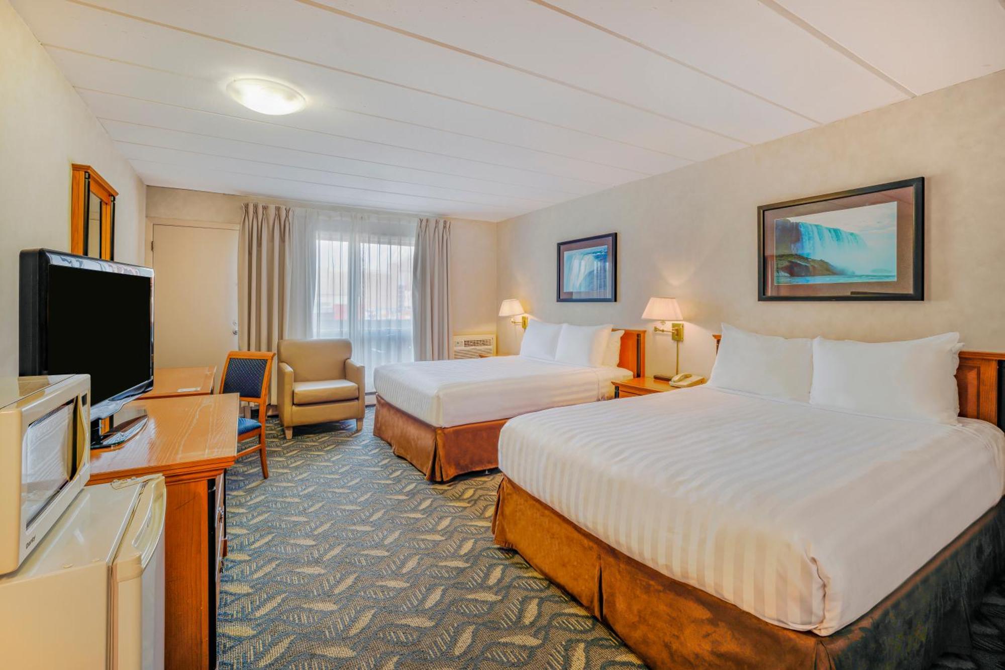 Double Room Two Double Beds Non-Smoking