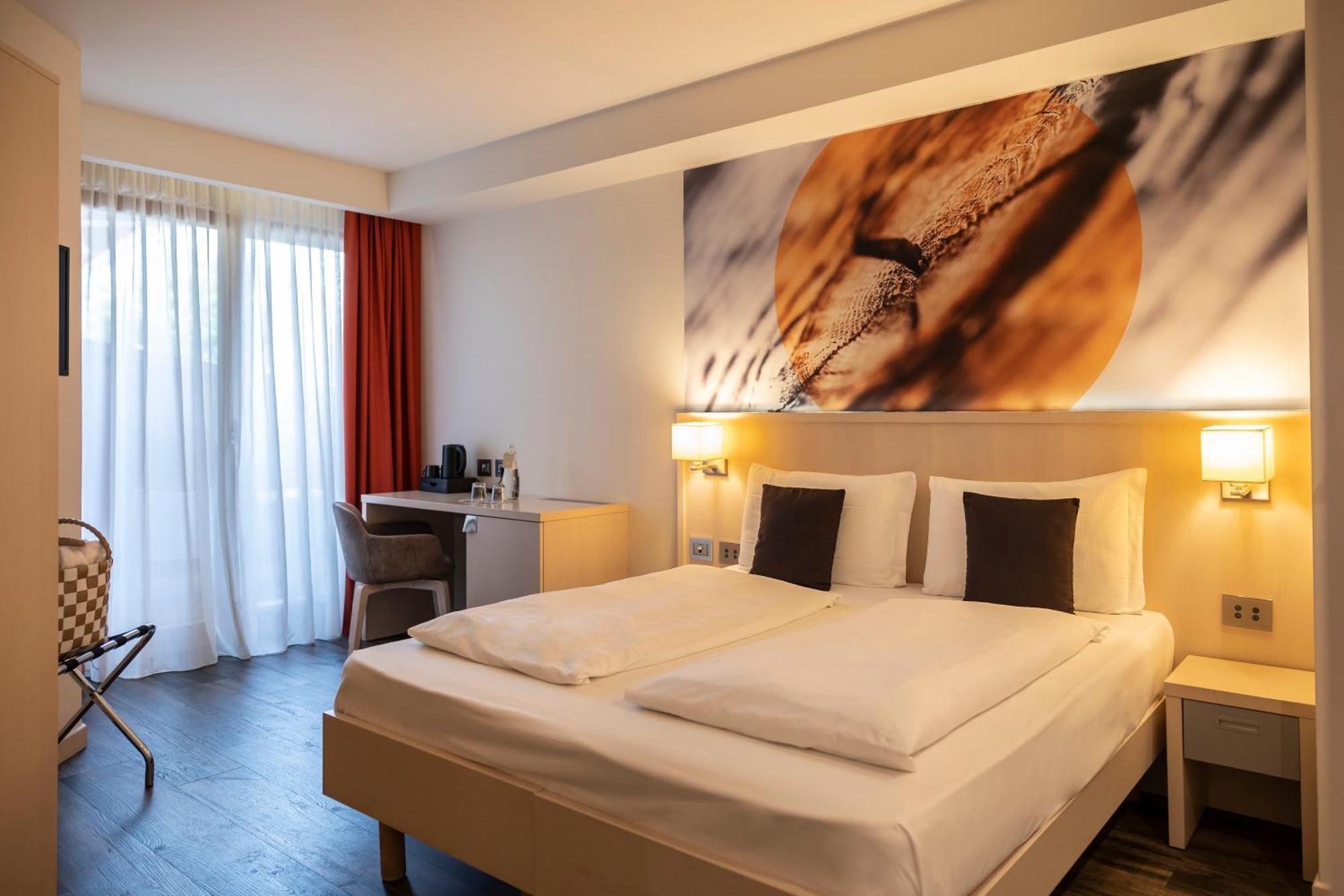 Standard Double or Twin Room,1739401297:JPEG