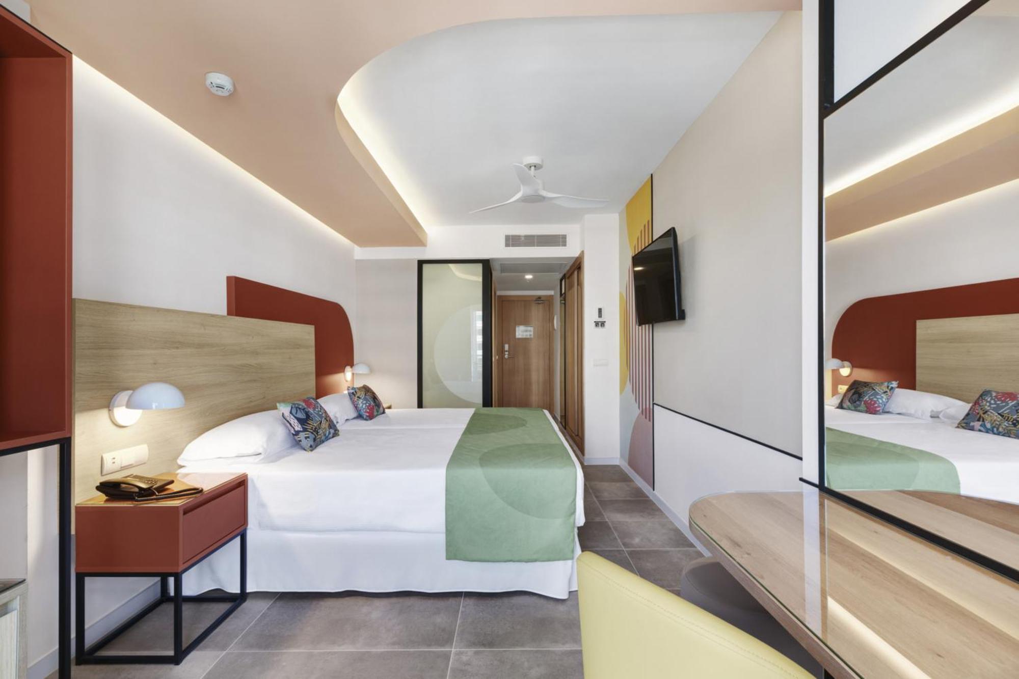Quarto Duplo