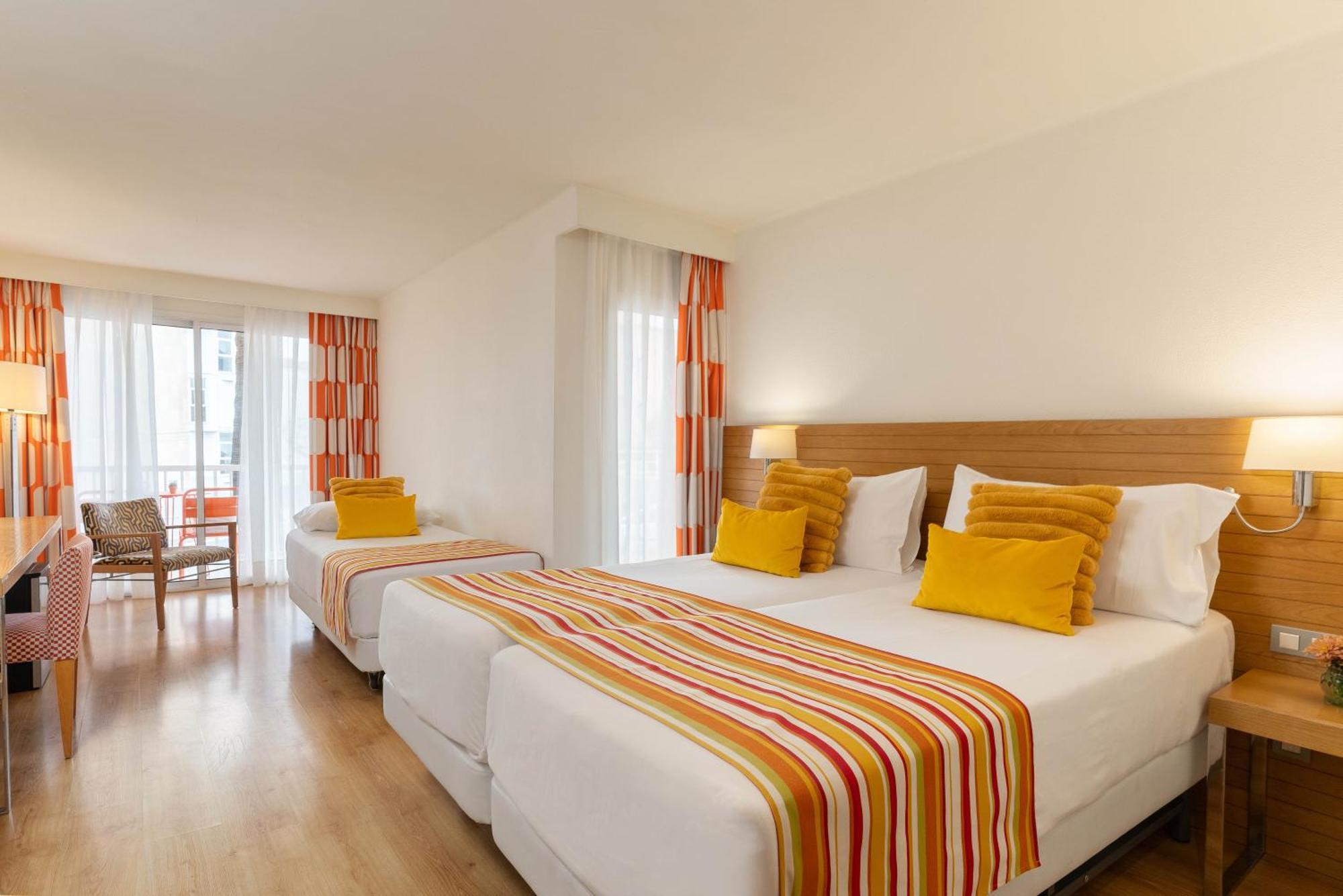 Comfort Triple Room