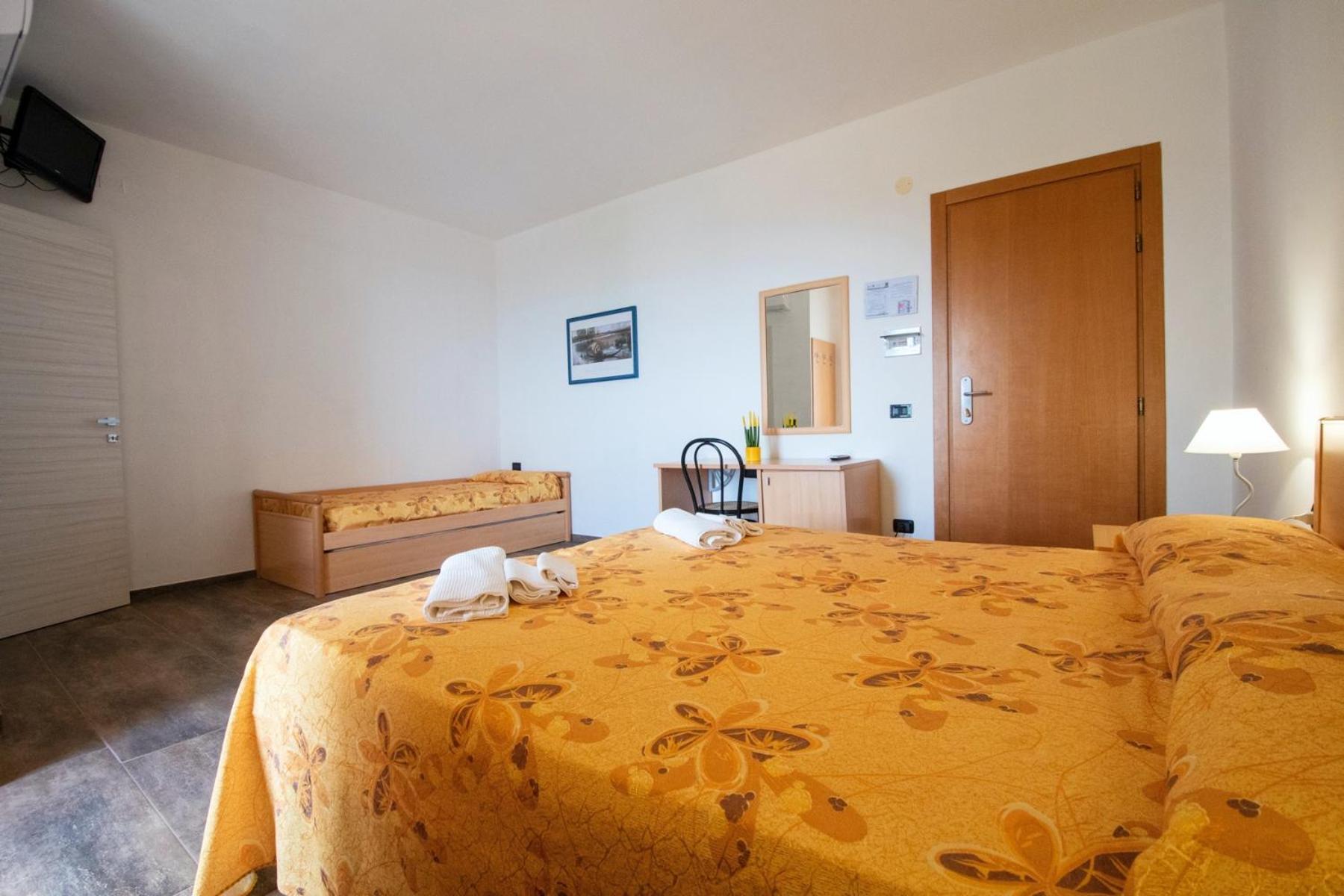 Triple Room Sea View