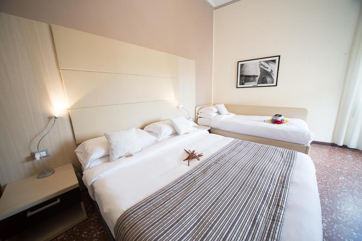 Quadruple Room,453849699:JPEG