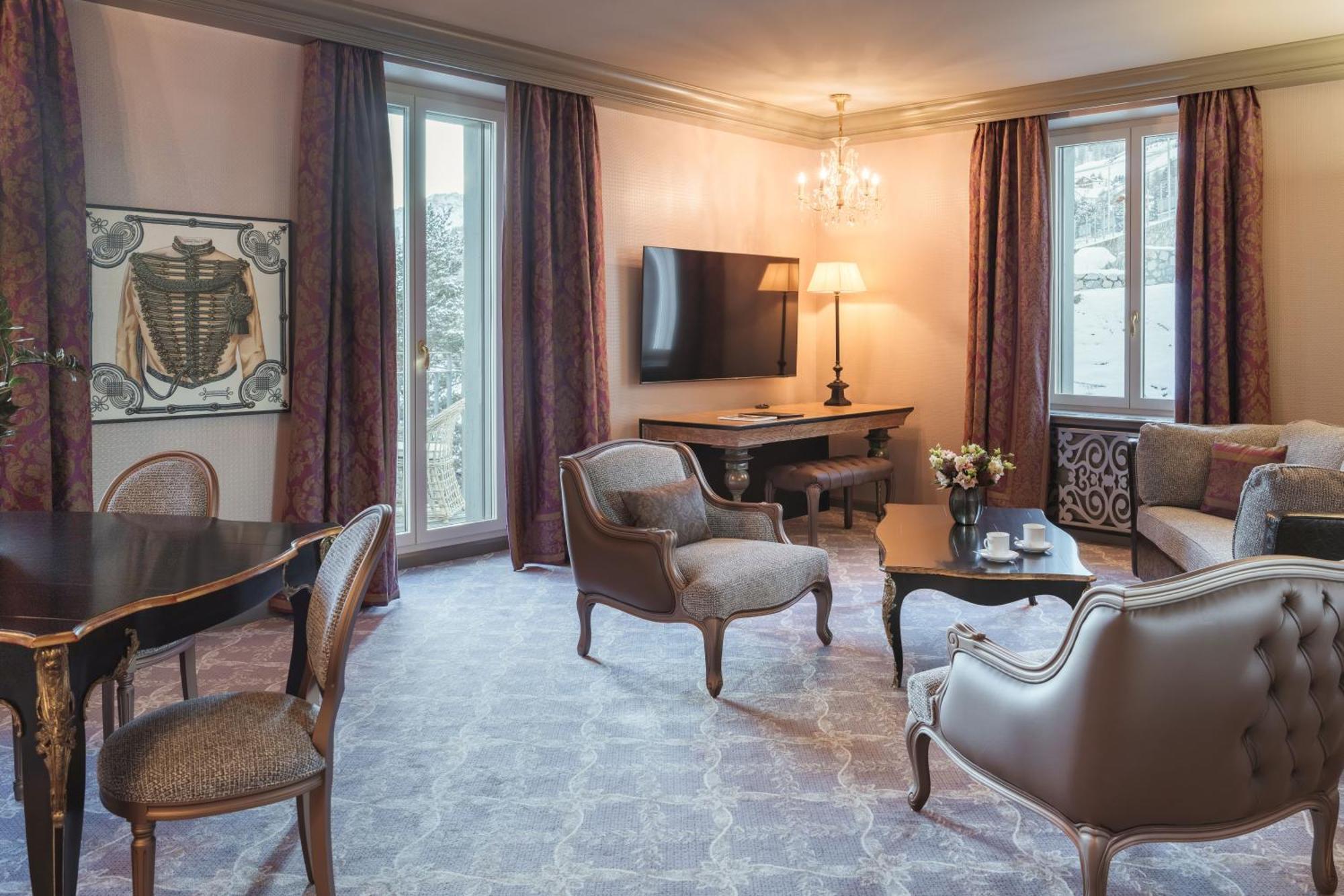 Carlton Two Bedroom Suite Lake View