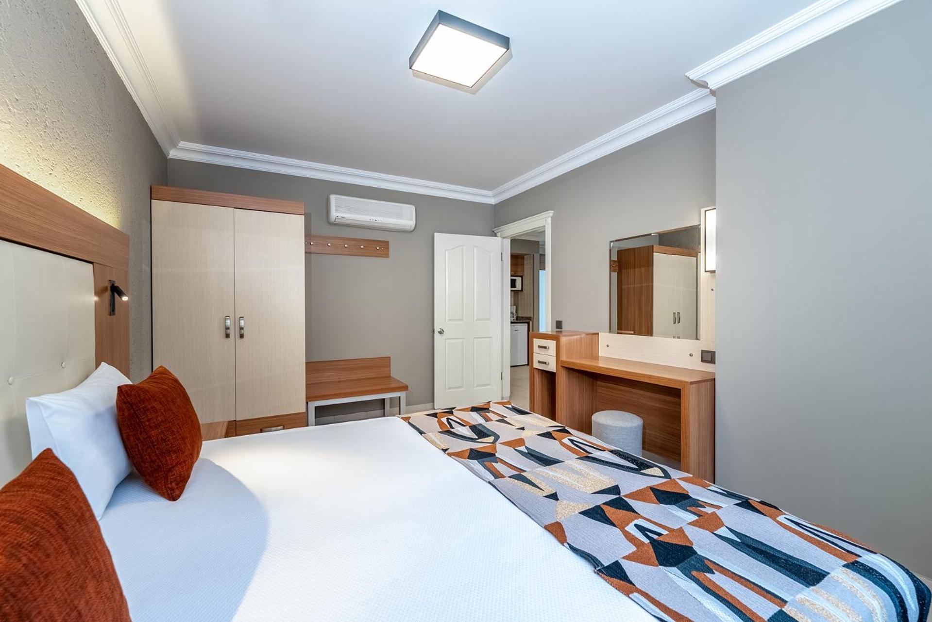 Suite met Uitzicht op het Zwembad