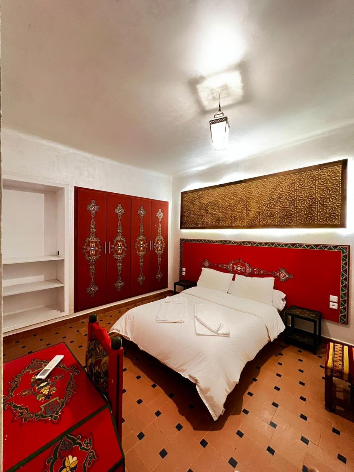 Double Room,1742749587:JPEG