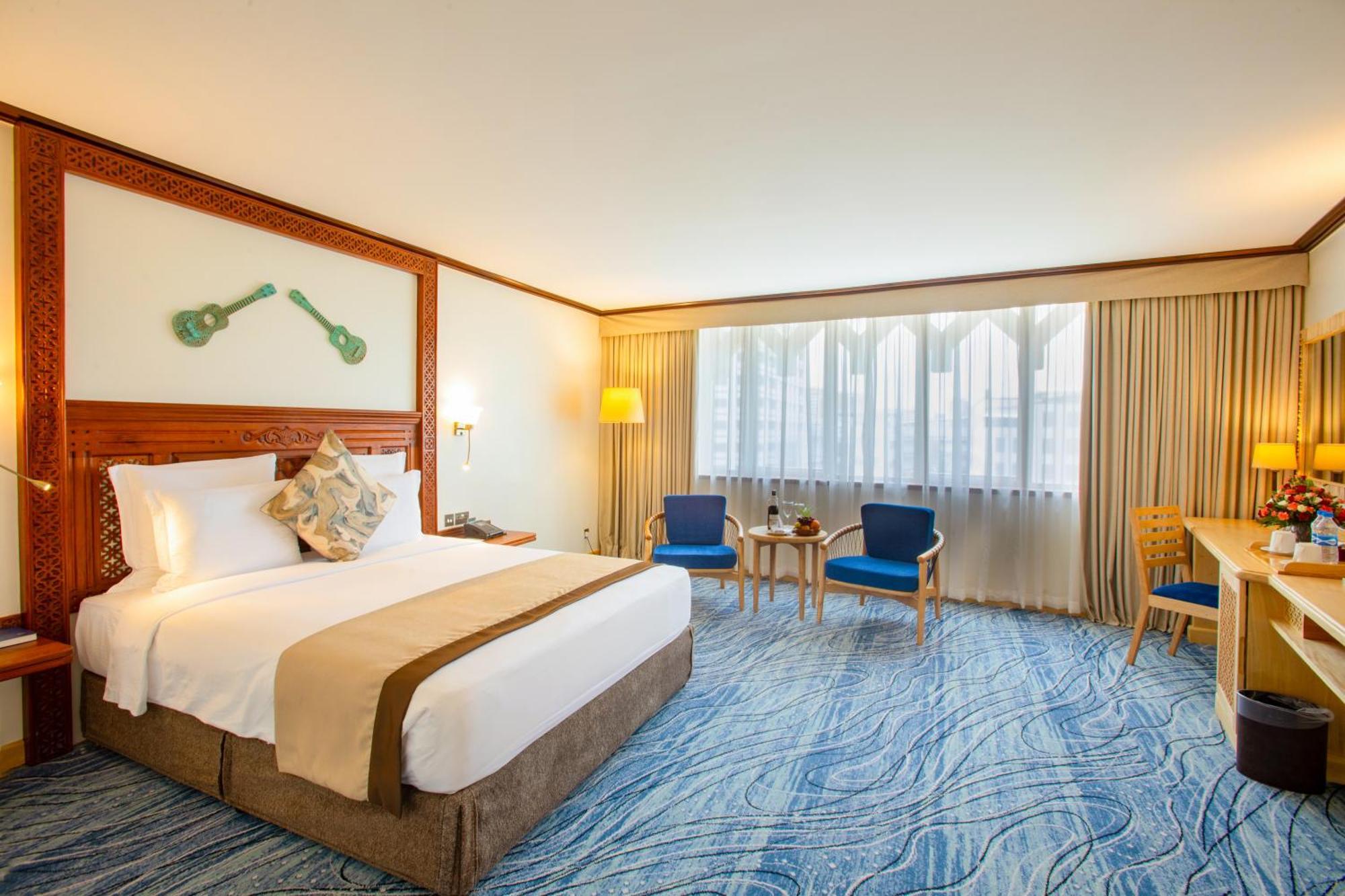 Executive City View Room Northwest Wing
