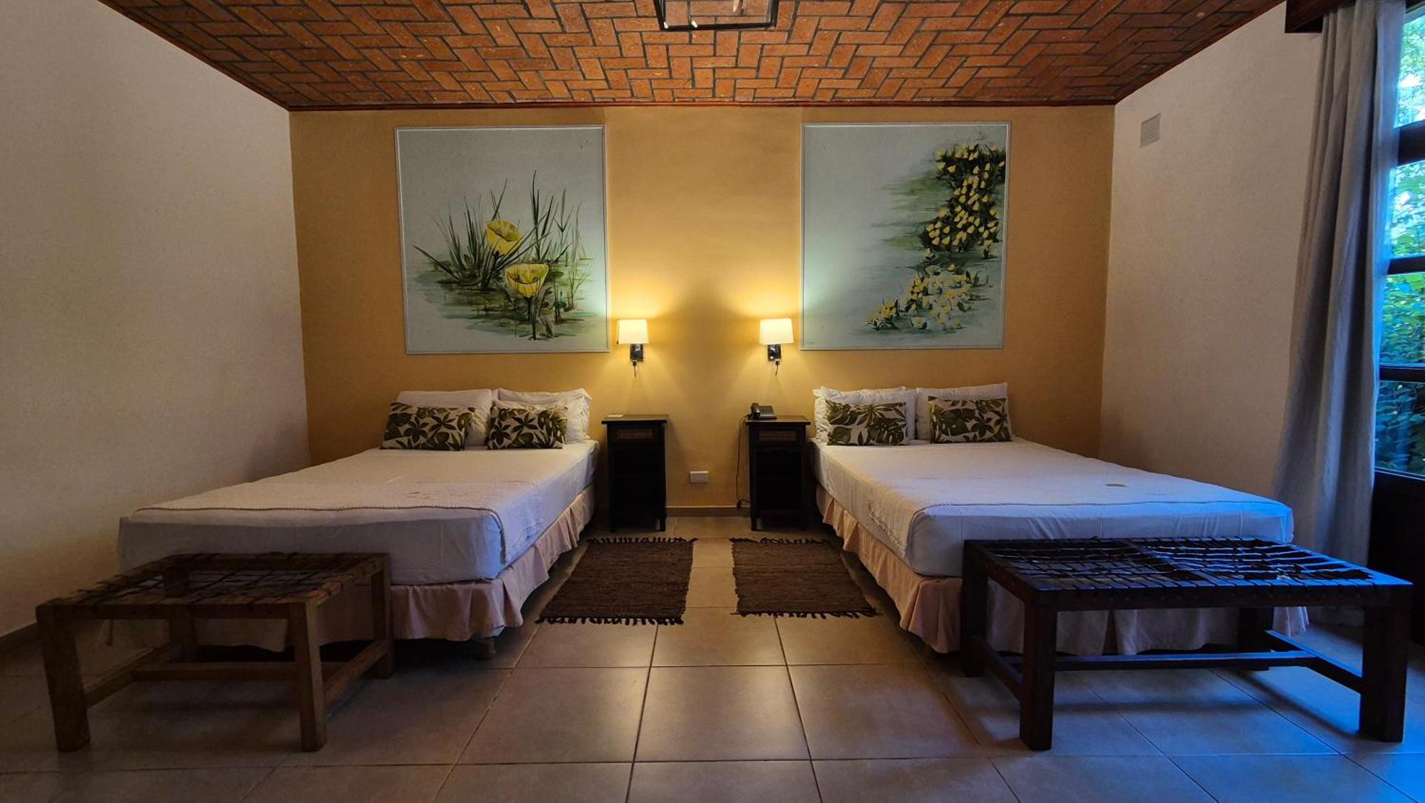 Queen Room Two Queen Beds
