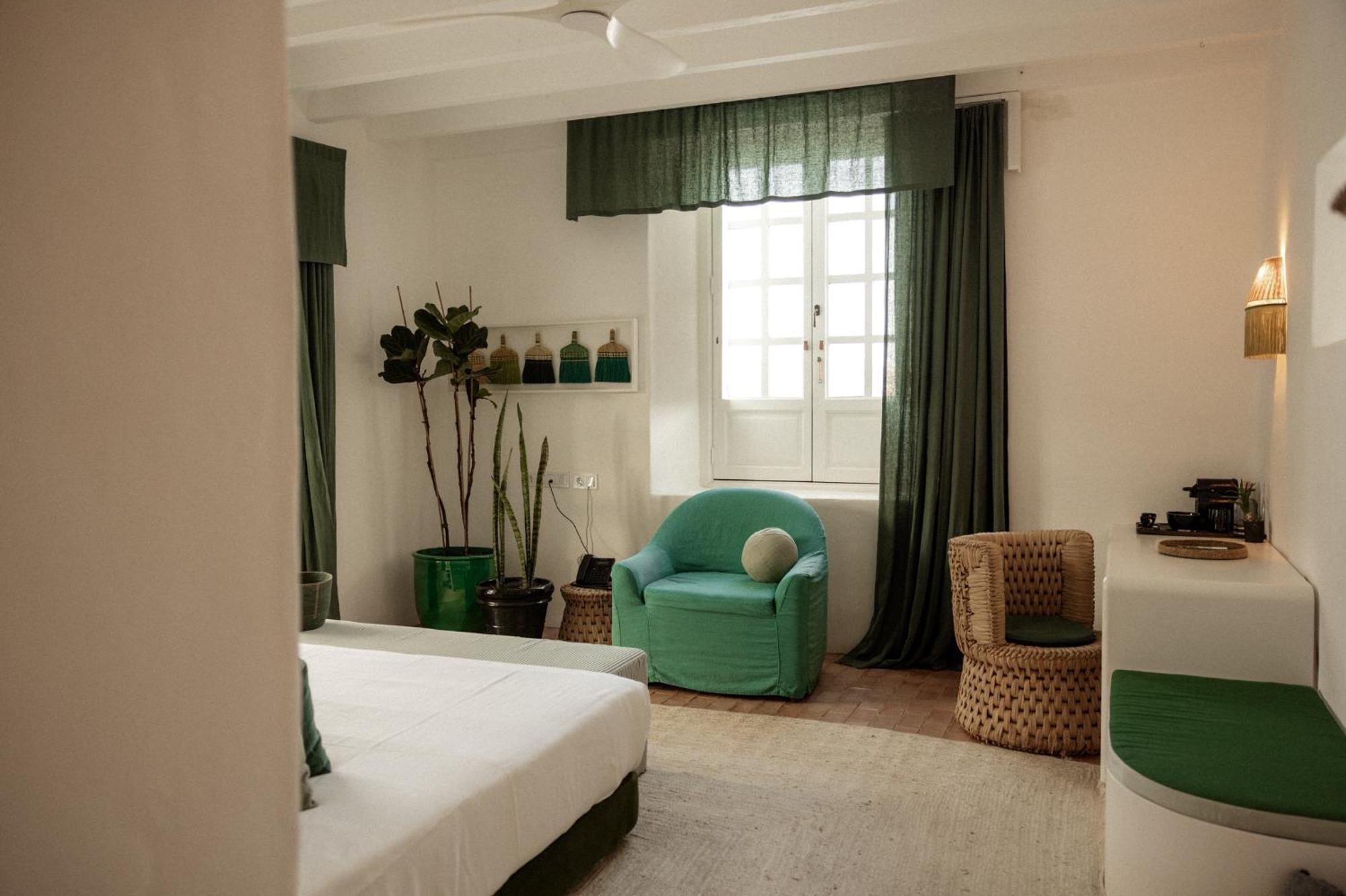 Superior Queen Room