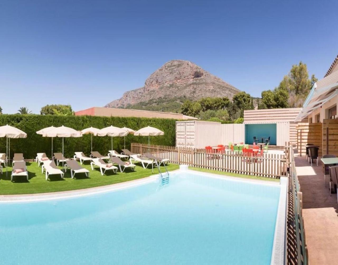 Double or Twin Room Pool View