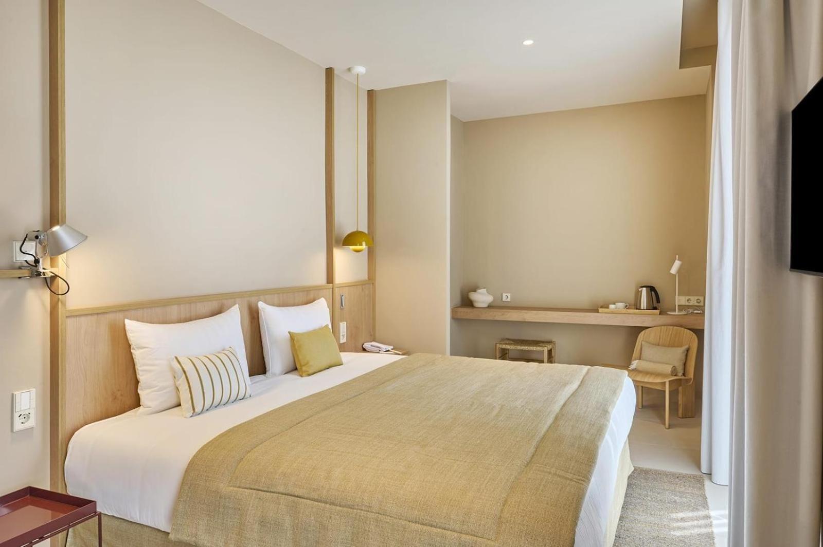 Superior Queen Room