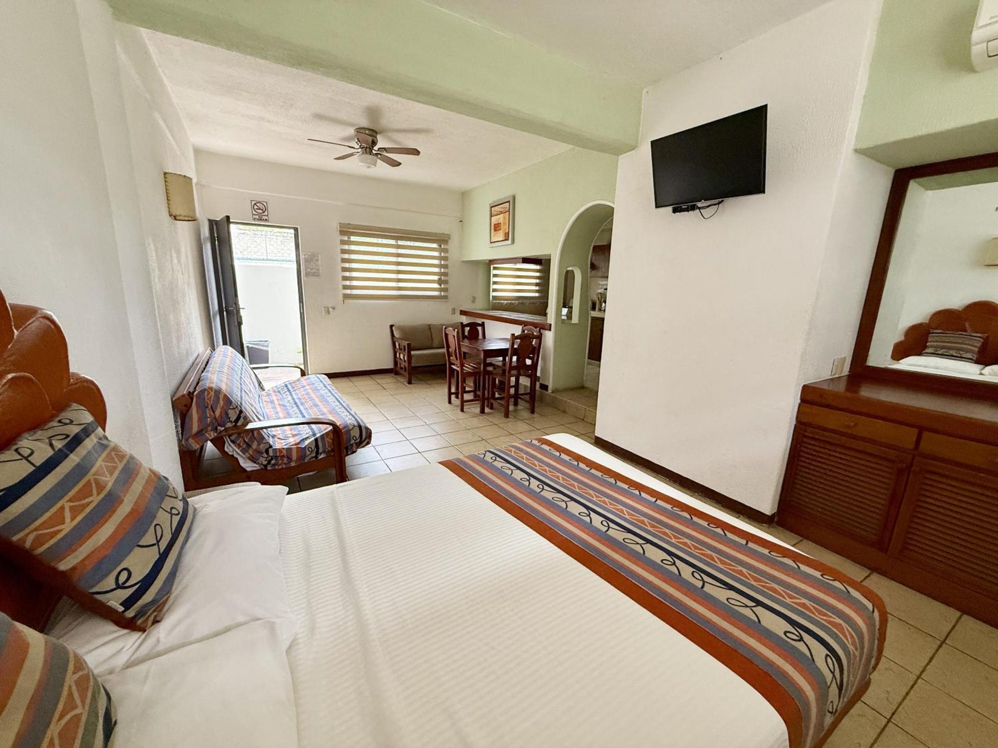 One-Bedroom Suite