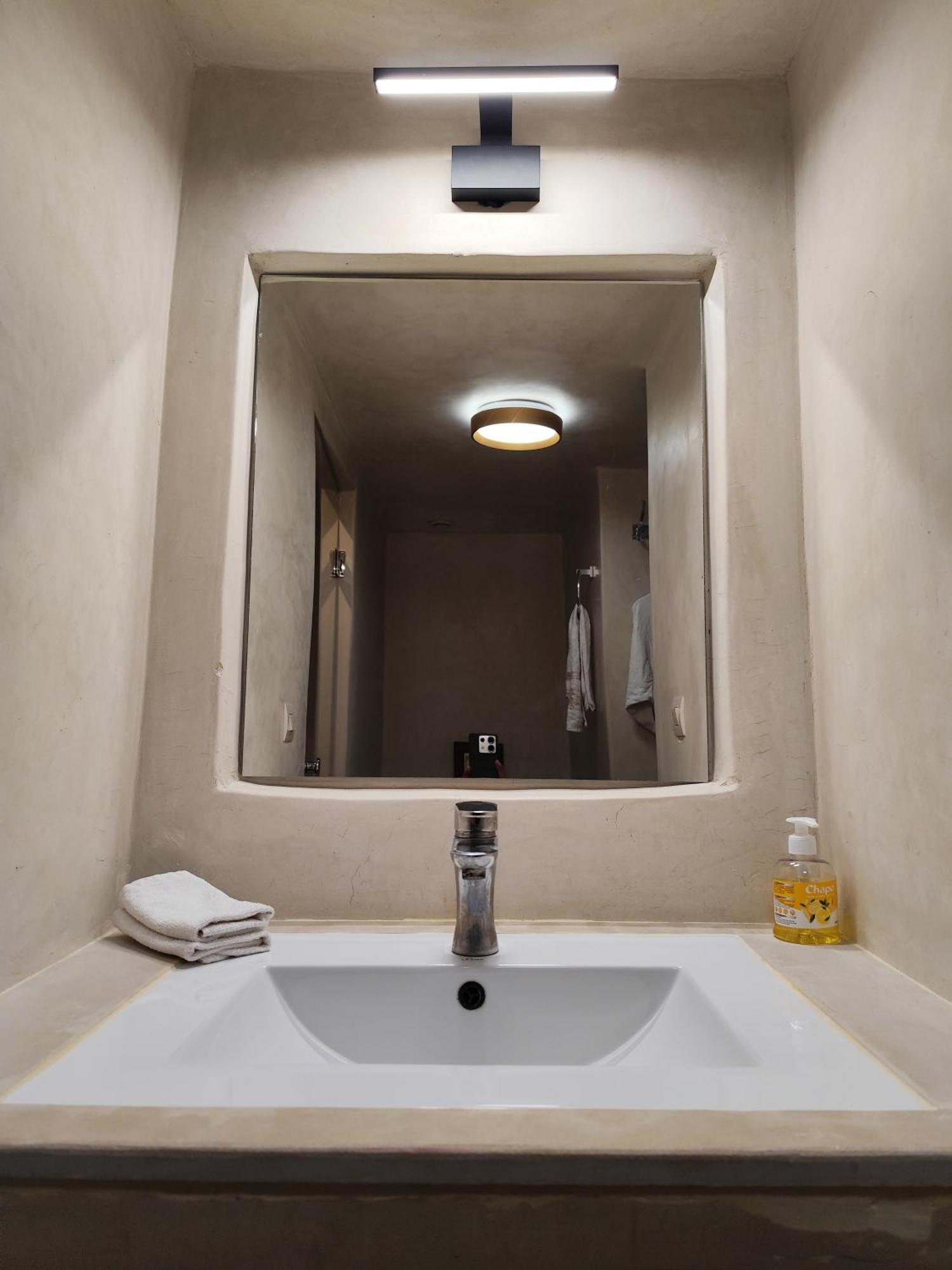 Chambre Triple - Vue sur la Piscine