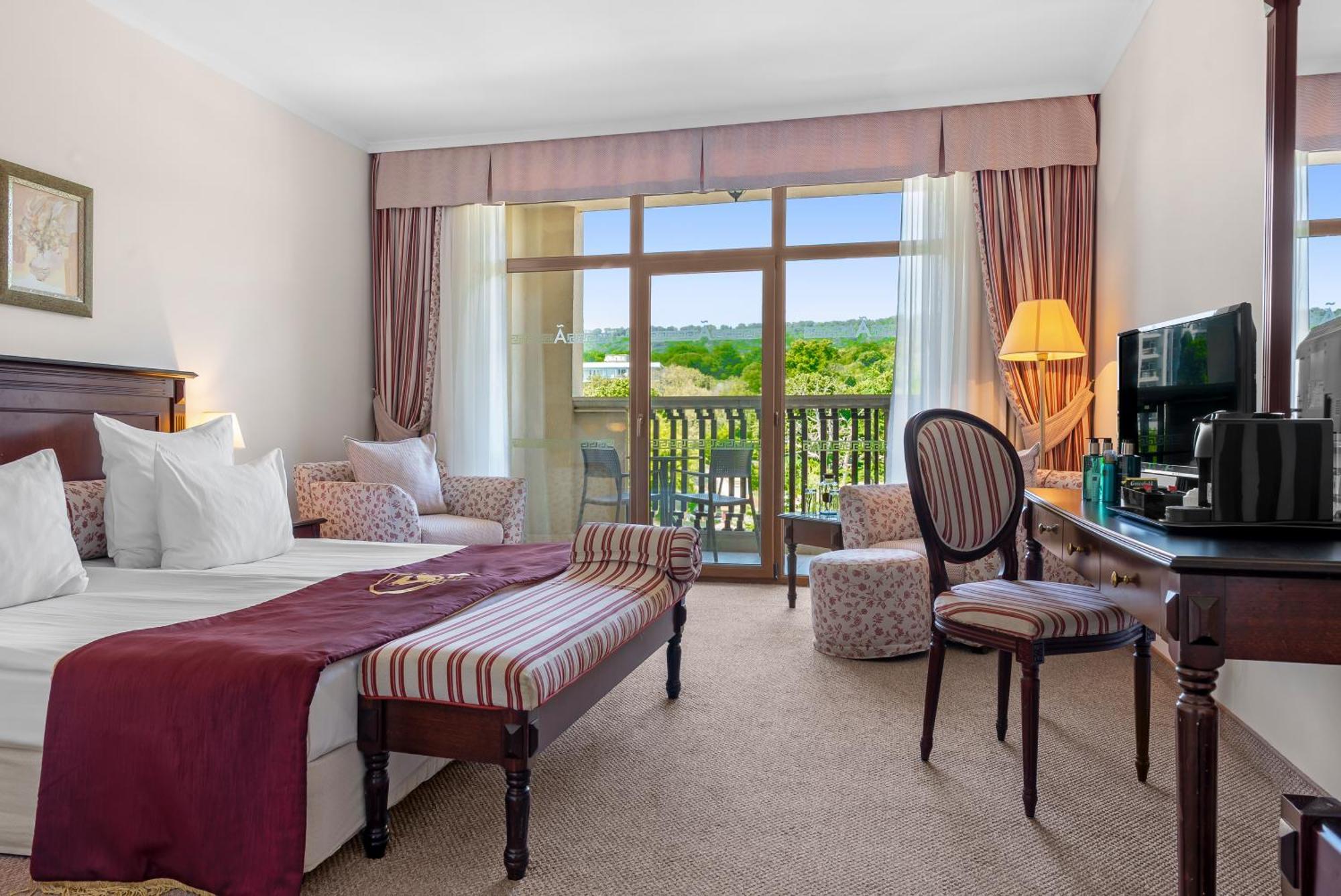 Premium THE LEVEL Room Park View High Floor