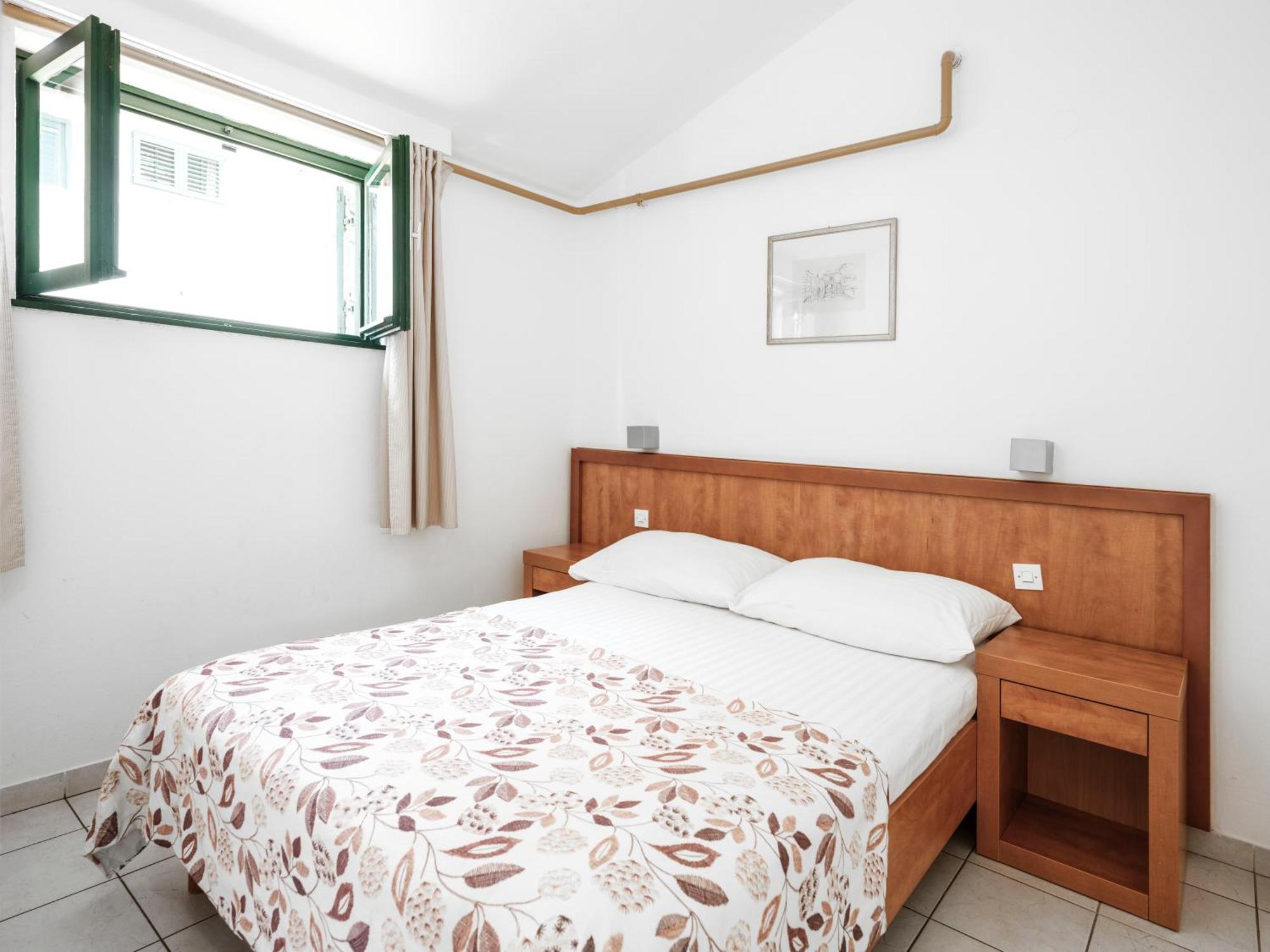 Appartamento 3* con 2 Camere da Letto (5 Adulti)