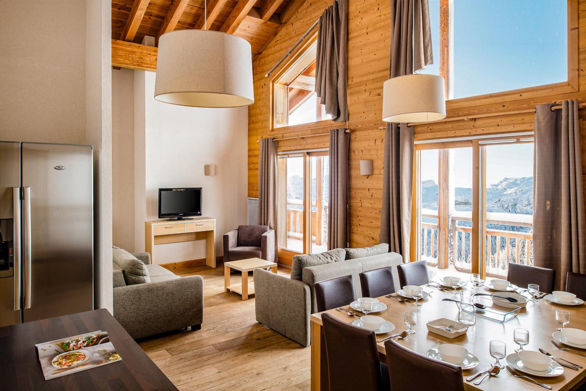 4 Bedroom Apartment,1746864608:JPEG