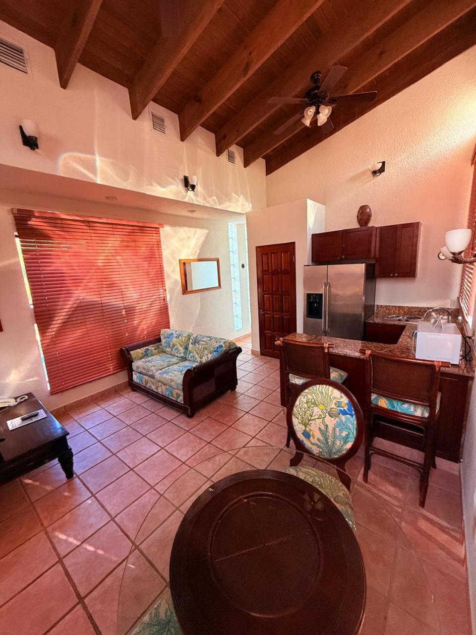 Las Sirenas by Mayan Princess Two Bedroom Family Suite
